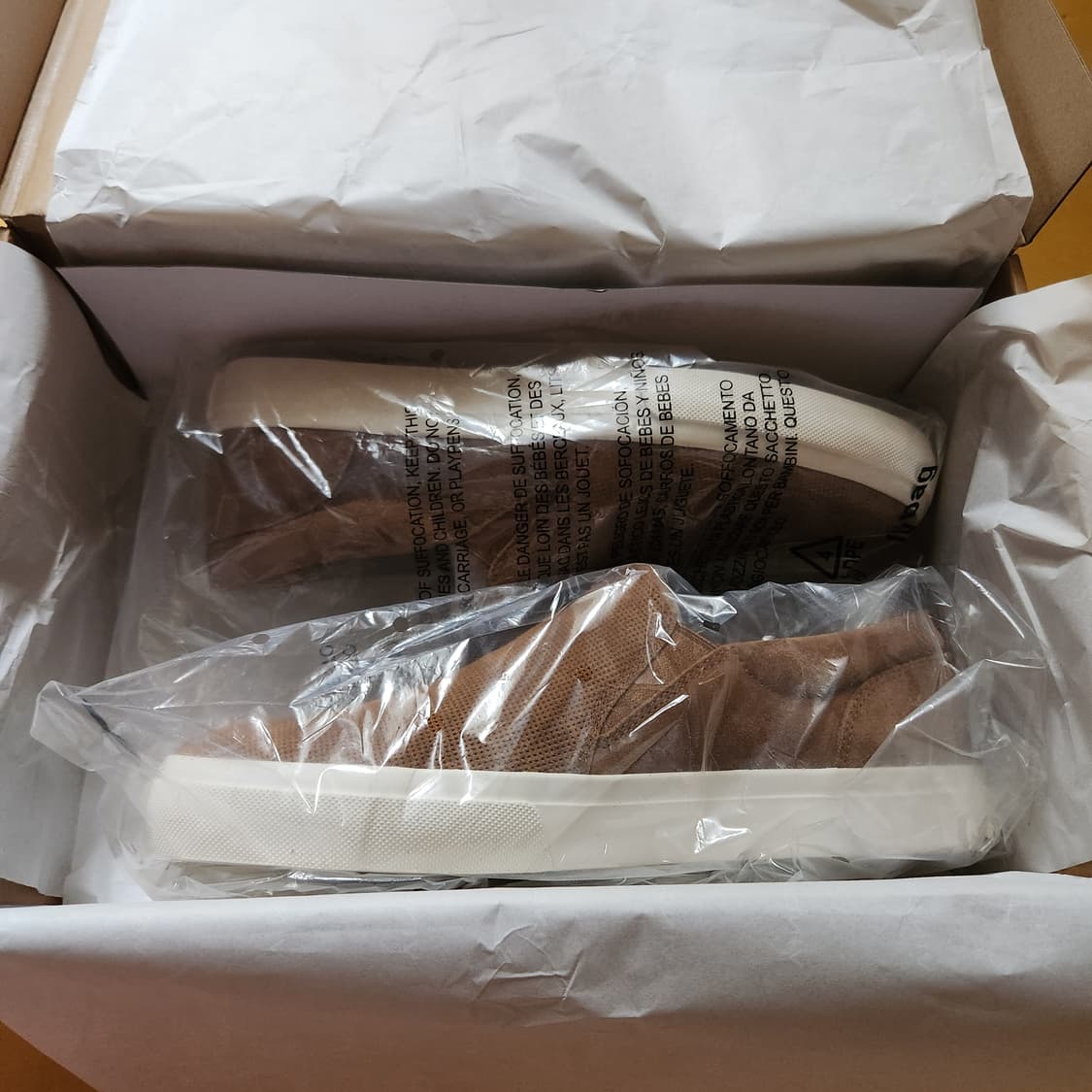 vince fletcher 스웨이드 슬립온 상품이미지1