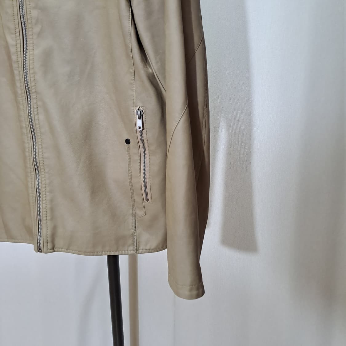 (택포) 빠니깔레 비건레더 베이직 싱글자켓 95-100 B521 상품이미지4