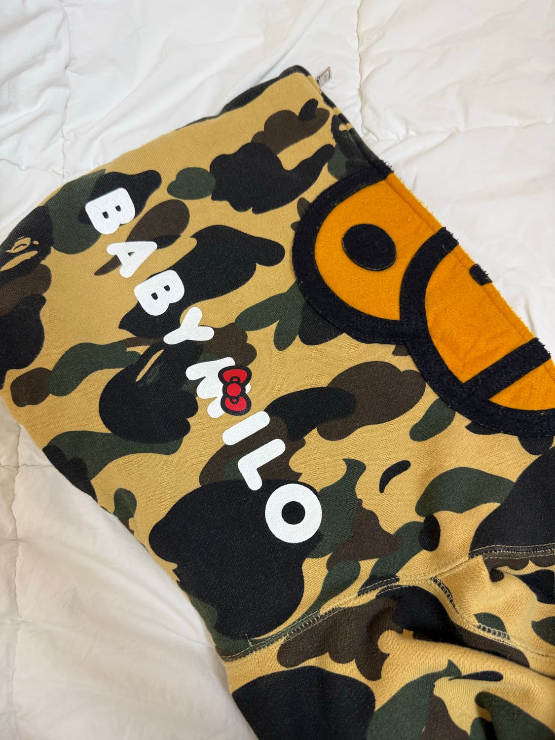 베이프 정품 키티 콜라보 후드집업 황계 상품이미지3