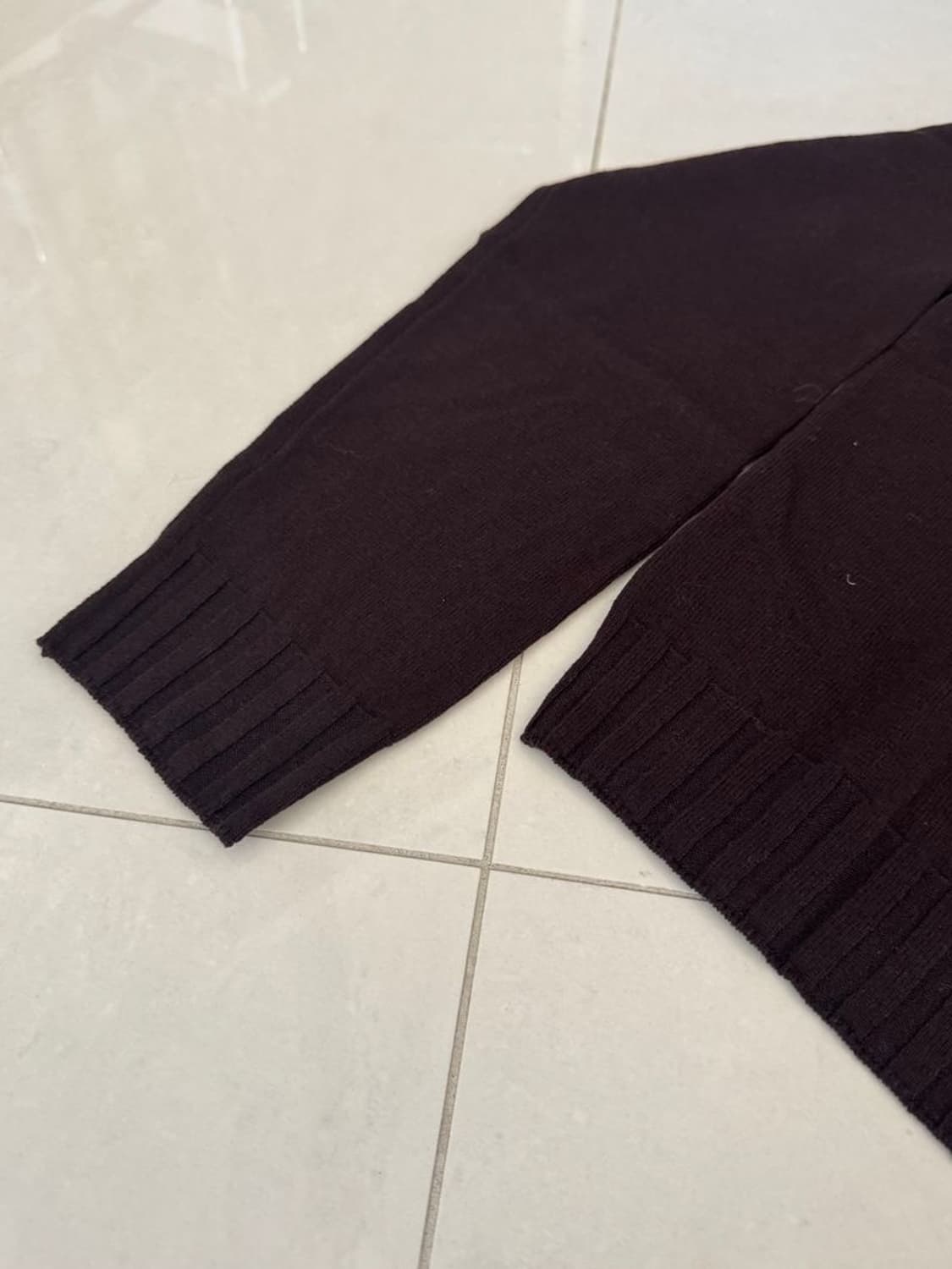 WOOL CROPPED CREW NECK  양털 크롭 크루넥 스웨터 상품이미지2