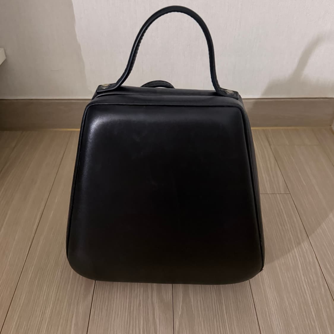 아카이브앱크 쉘틴백 상품이미지1