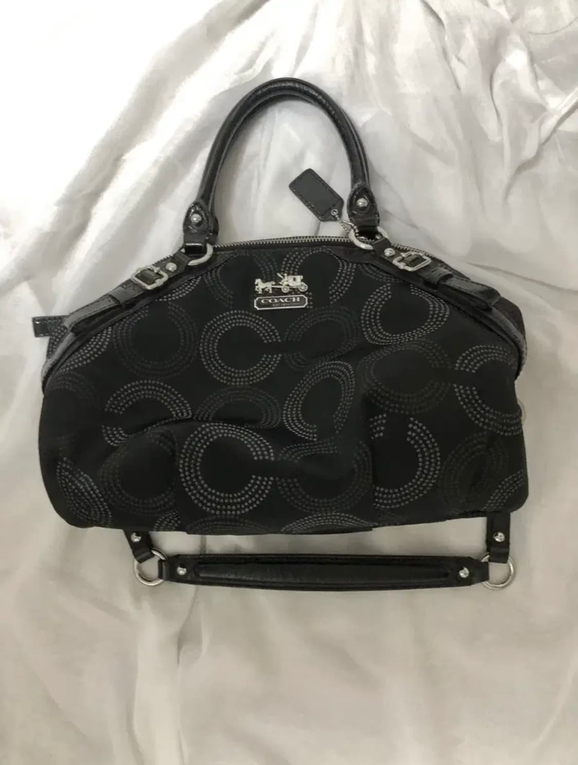 코치 블랙 시그니처 숄더백 상품이미지3