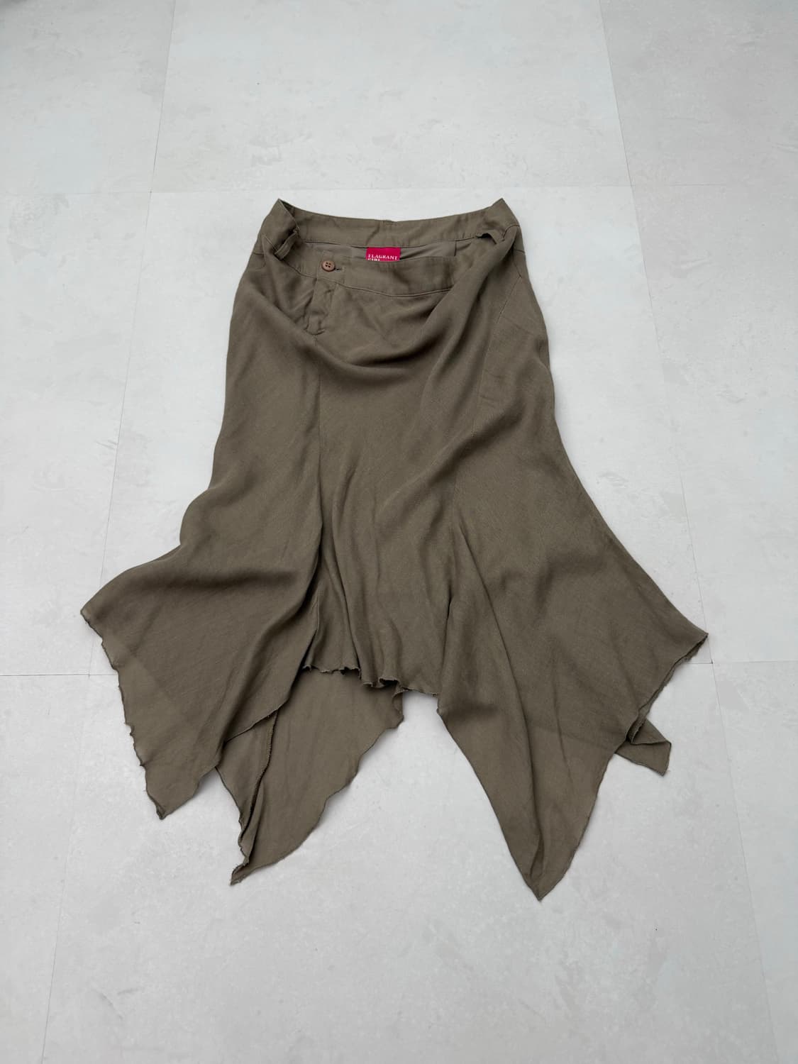 카키 언발 스커트  상품이미지5