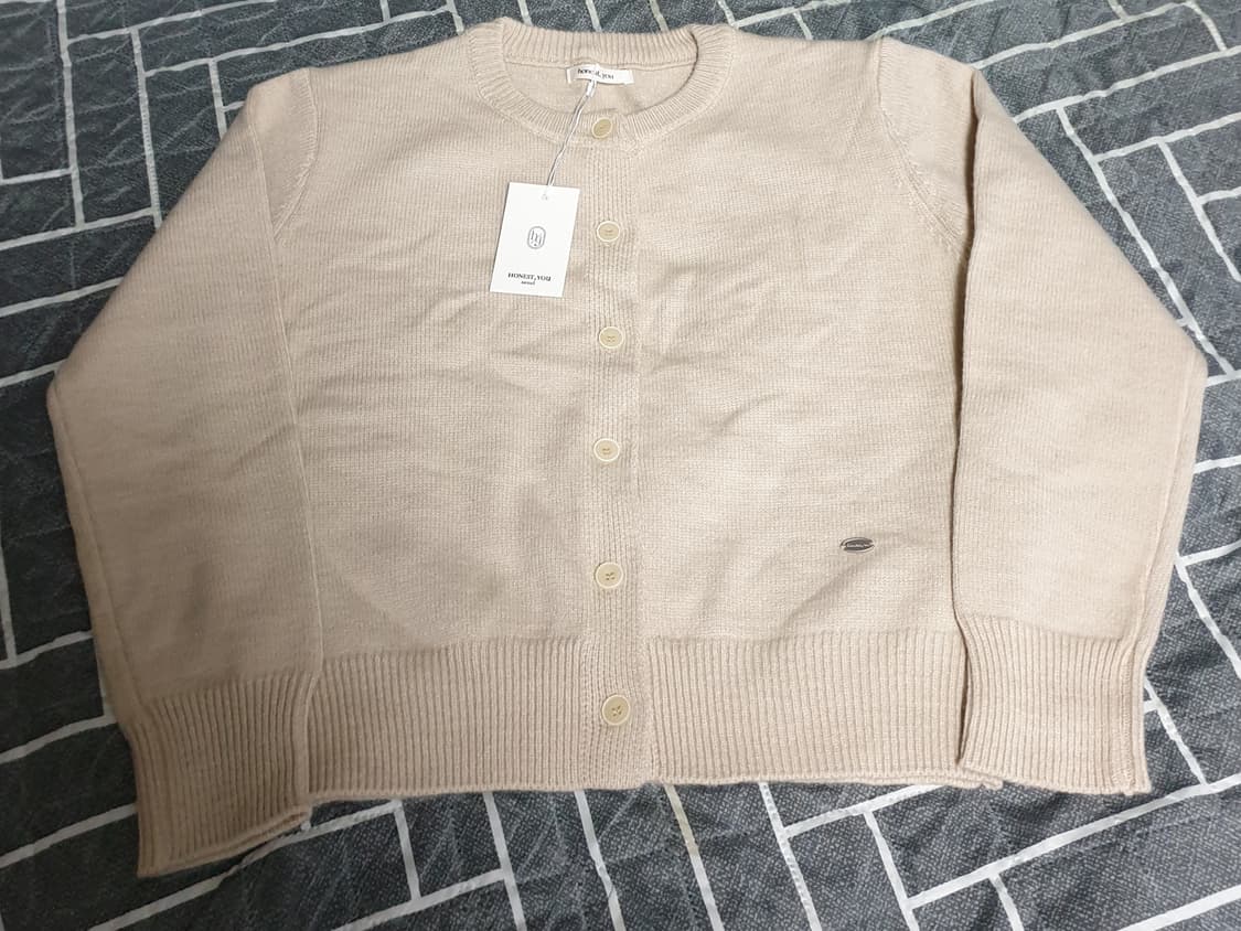 (로빈유메이드) HONEST.YOU 서울 크롭 니트 가디건 (F) 상품이미지1