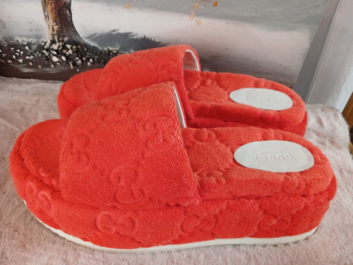 정품 구찌 여성 슬리퍼 37 사이즈 상품이미지3
