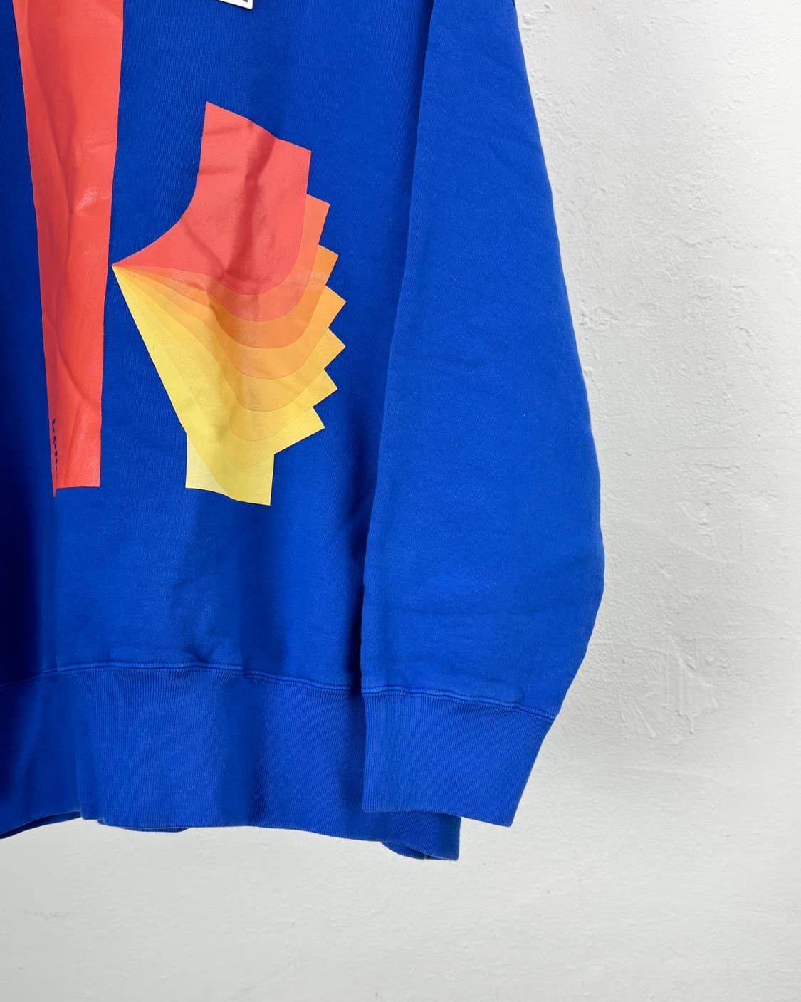 컬러 23aw k 그래픽 풀 오버 그라데이션 스웨트 셔츠 상품이미지5