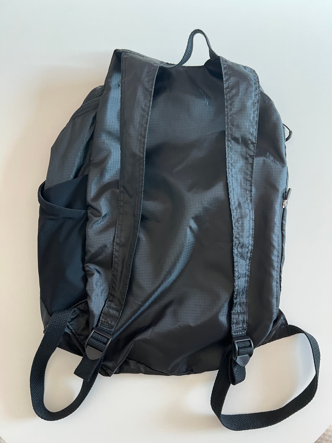 미스치프 라이트웨이트 백팩 블랙  상품이미지2