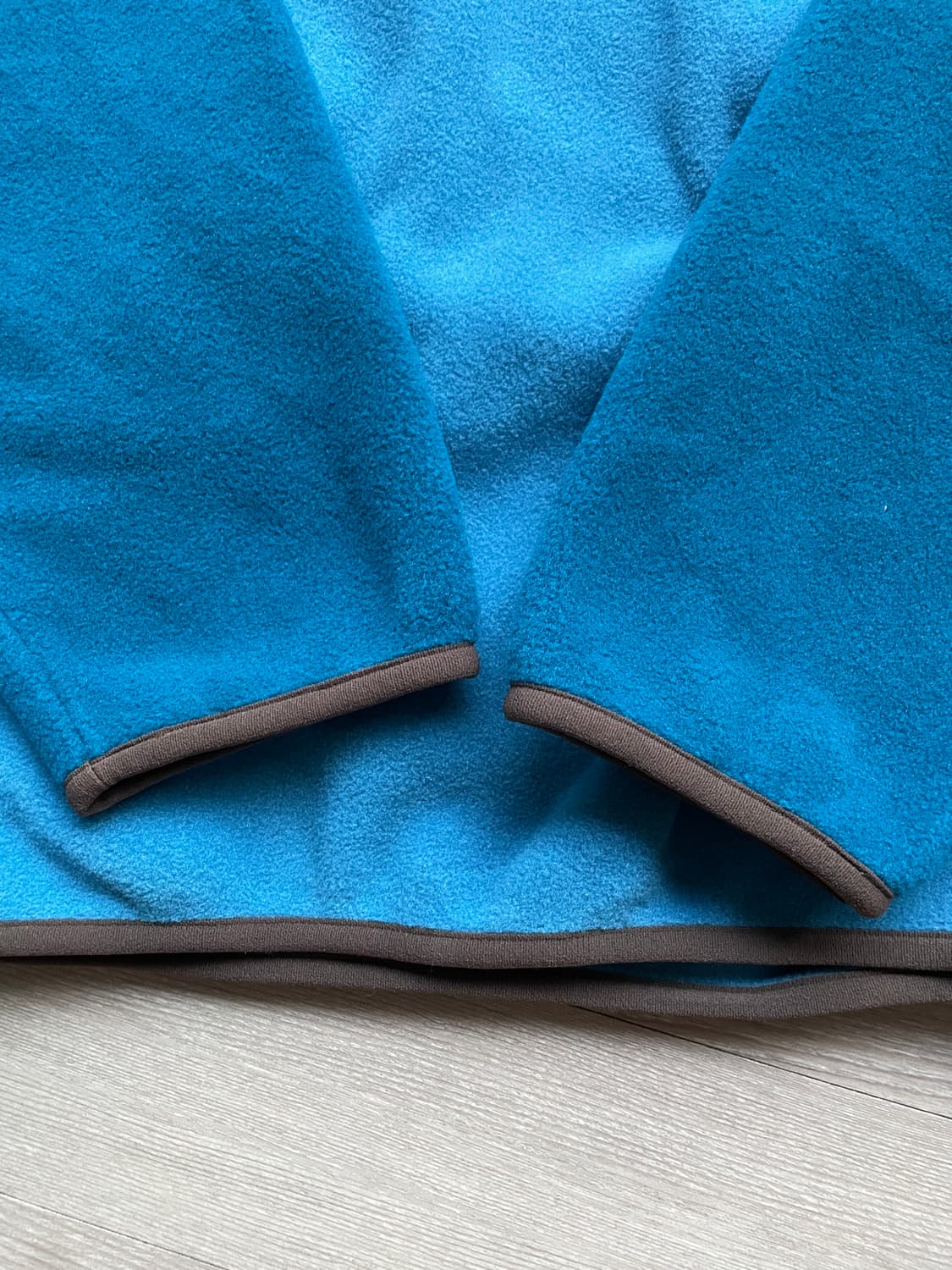 (데드스탁) 파타고니아 신칠라 트래비스 스캇 블루 플리스 상품이미지6