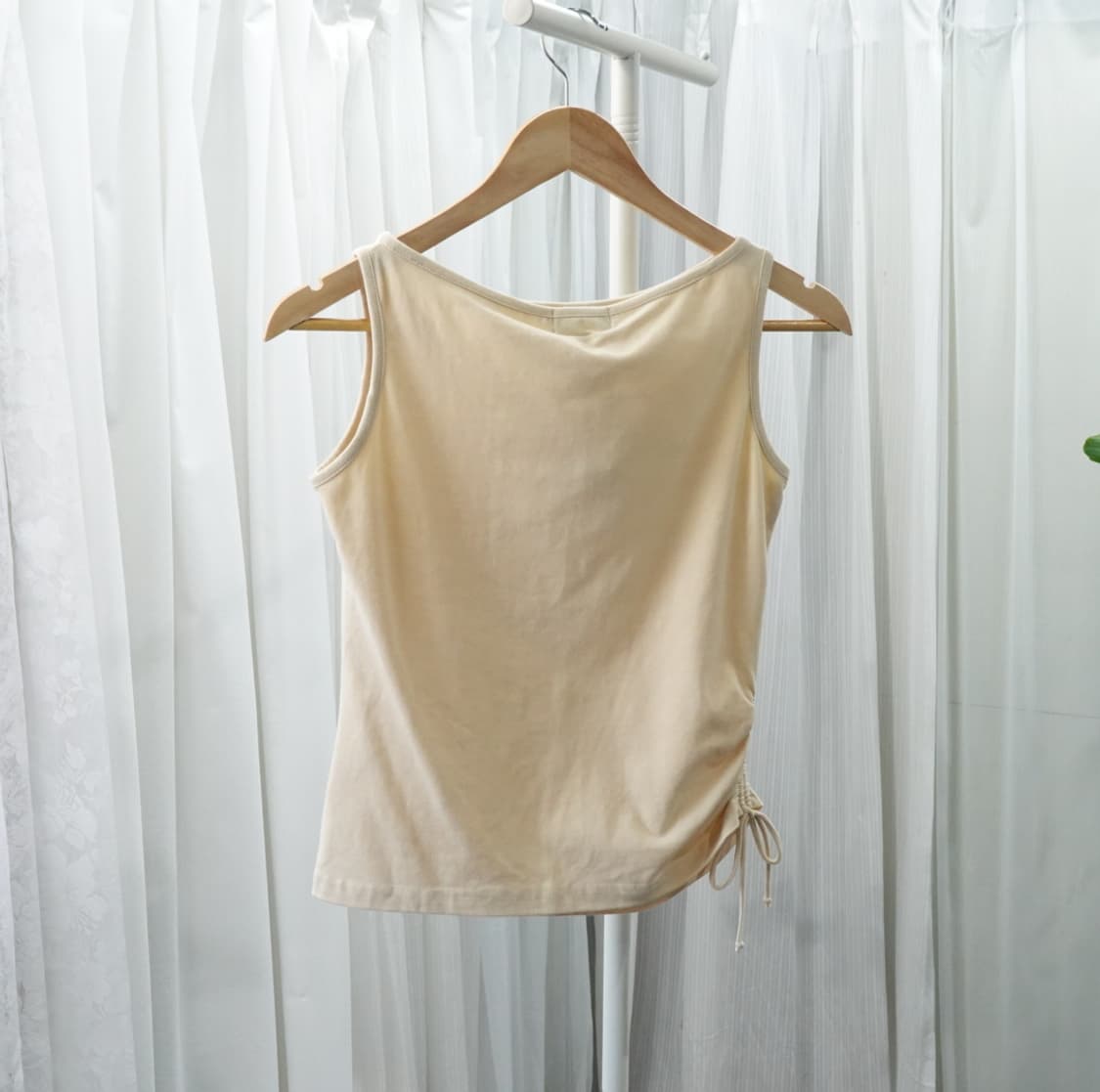 y2k 큐빅 프린팅 사이드 셔링 나시 1887 상품이미지3