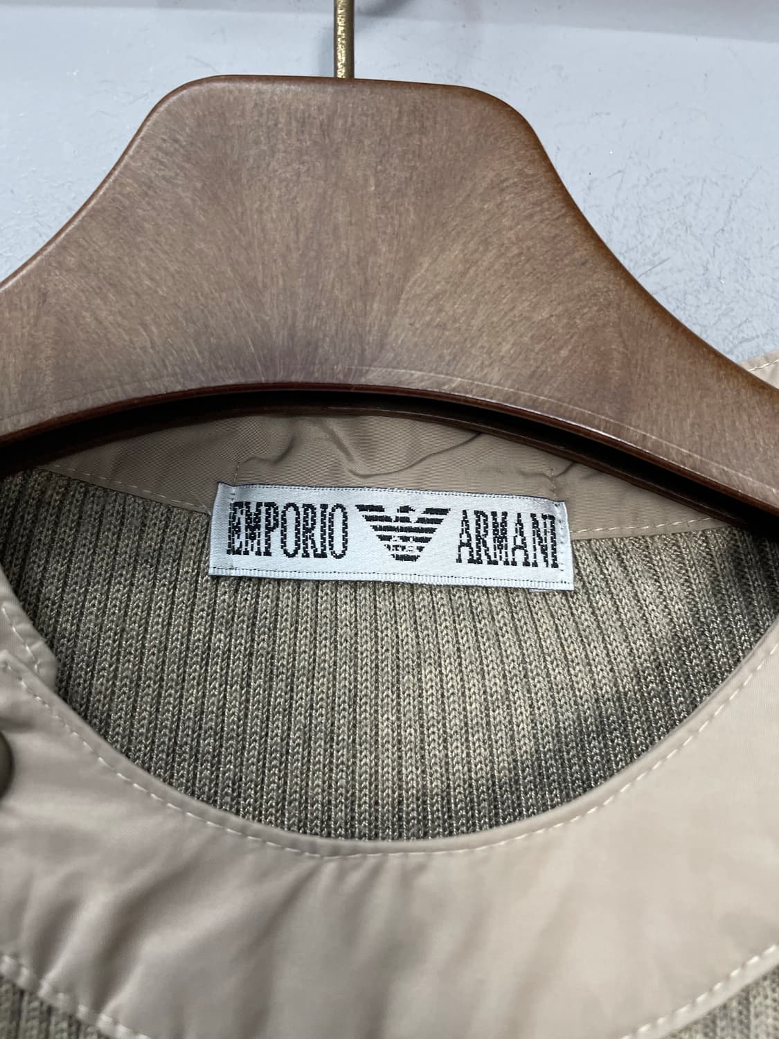 엠포리오 아르마니 베이지 립 니트 스웨터 H1191 상품이미지5