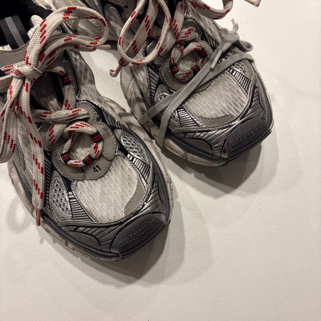 [270] 발렌시아가 3XL 스니커즈 그레이 화이트 레드 상품이미지2