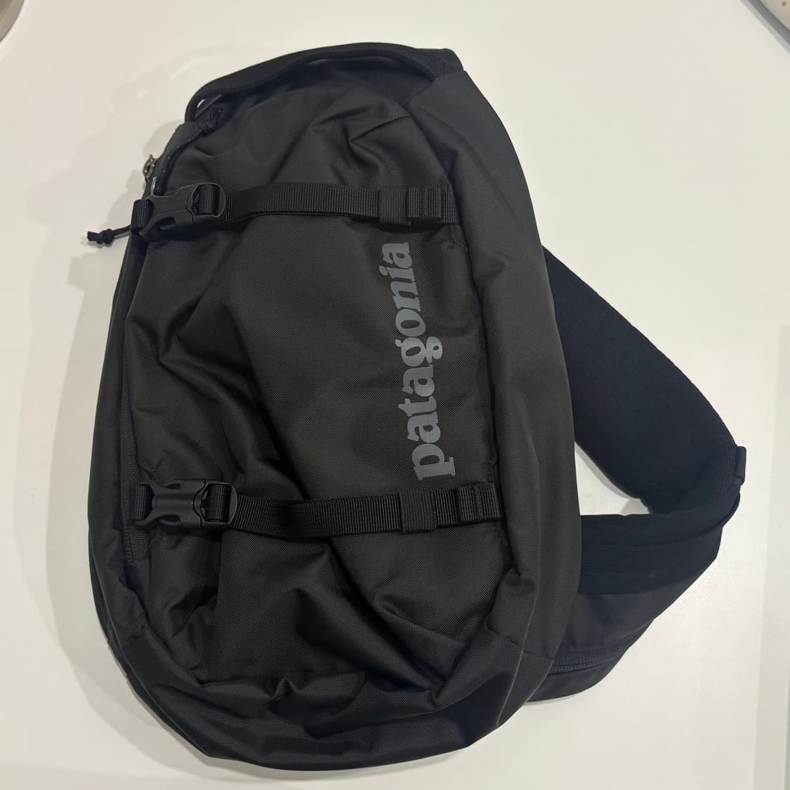 (새상품) 파타고니아 아톰 슬링백 8L 블랙  상품이미지1