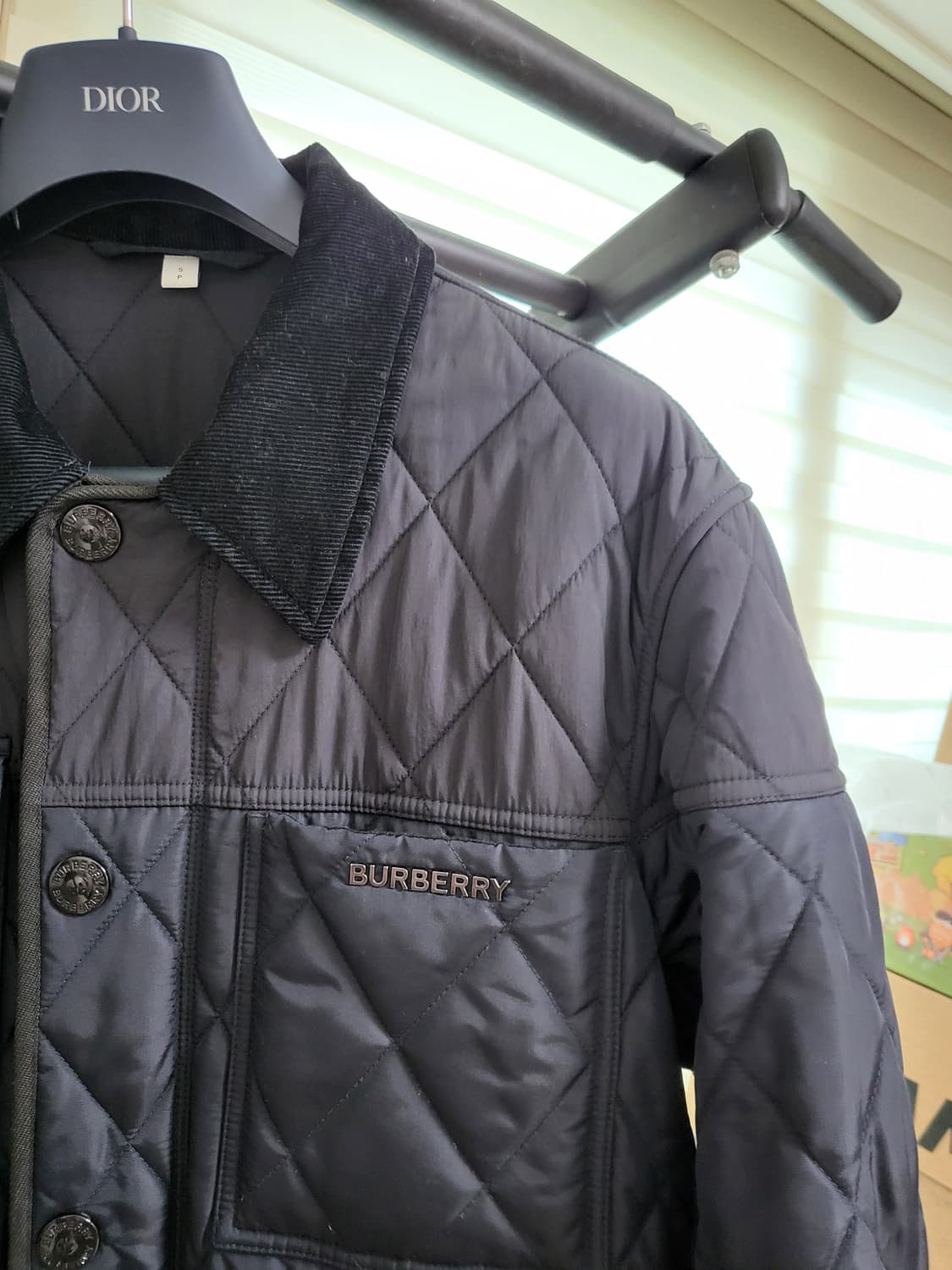 21FW 버버리 체크 퀼팅 자켓 s 상품이미지2