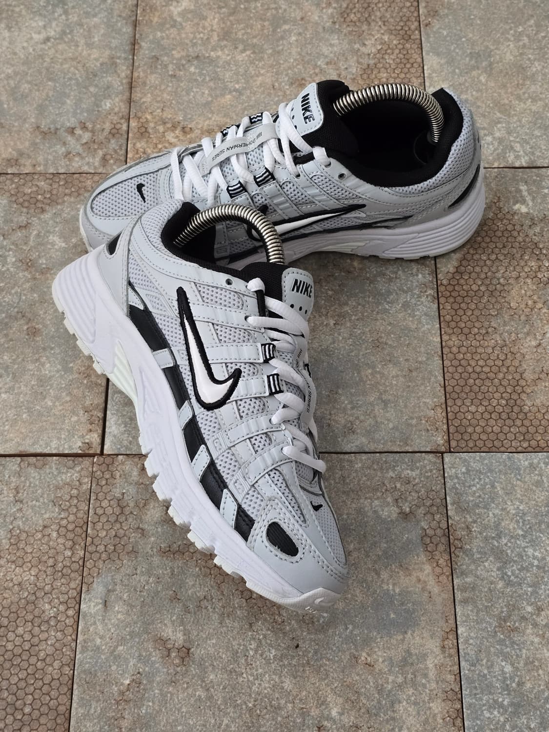 (225)나이키 p6000 퓨어 플래티넘 상품이미지4