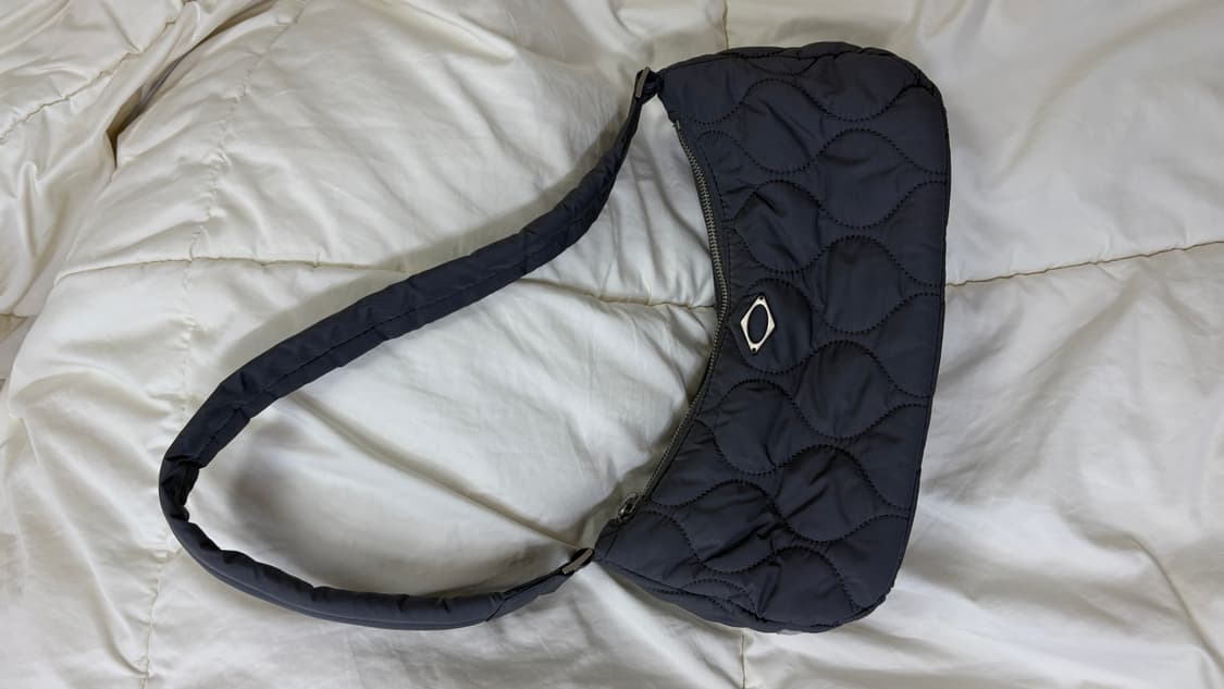 미스치프 숄더백 상품이미지1