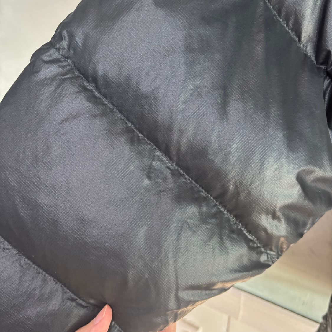 노스페이스 700 눕시 구스다운 패딩 블랙 상품이미지4