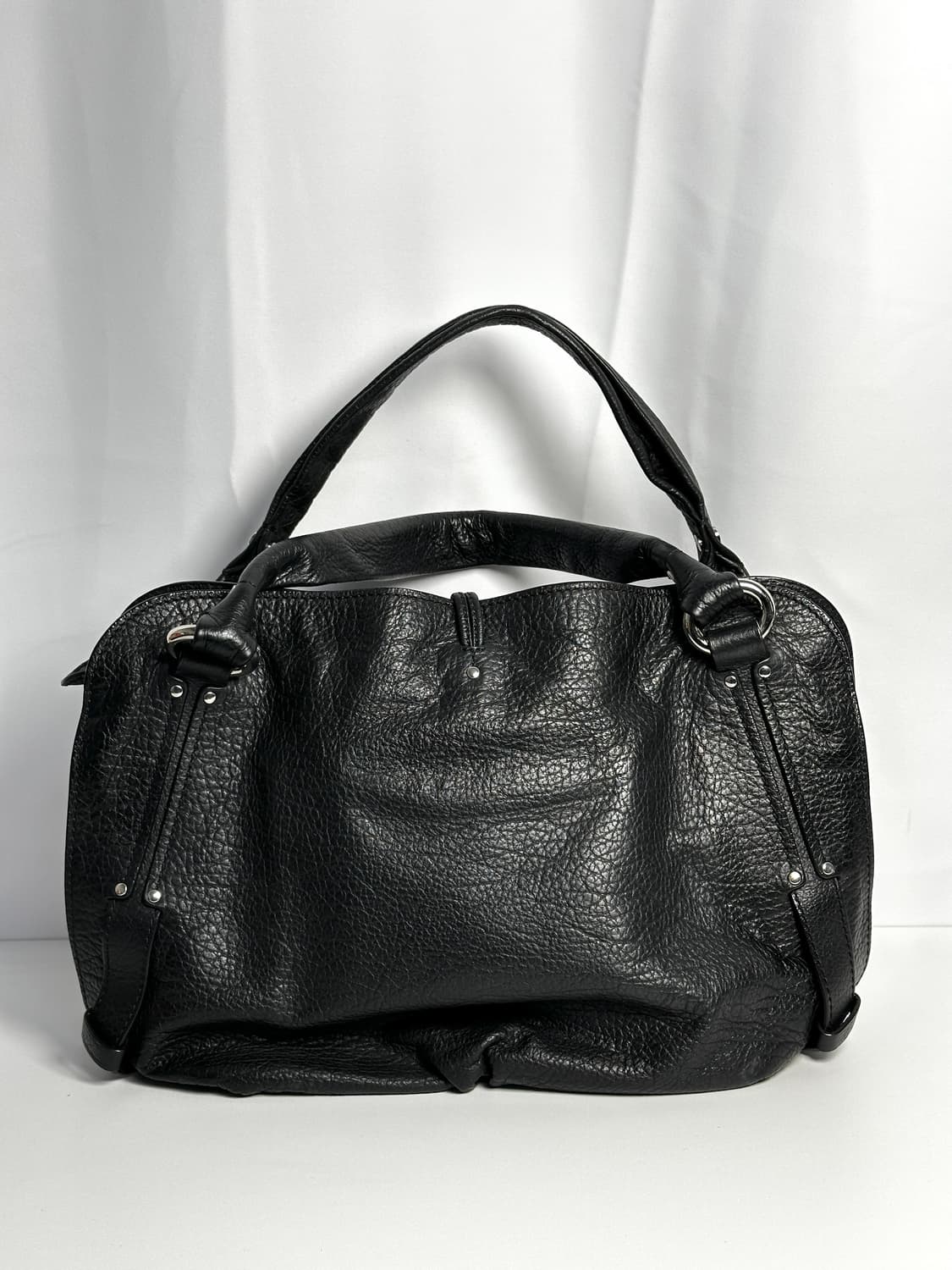 Celine 블랙 레더 숄더백 상품이미지6