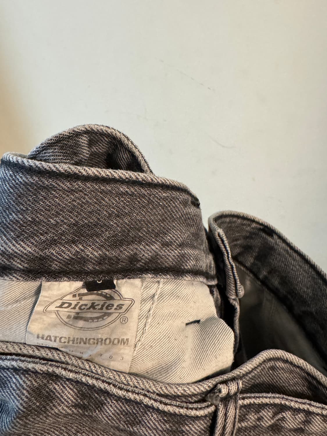 해칭룸 X 디키즈 Belted Snow Jeans Washed Black 상품이미지4