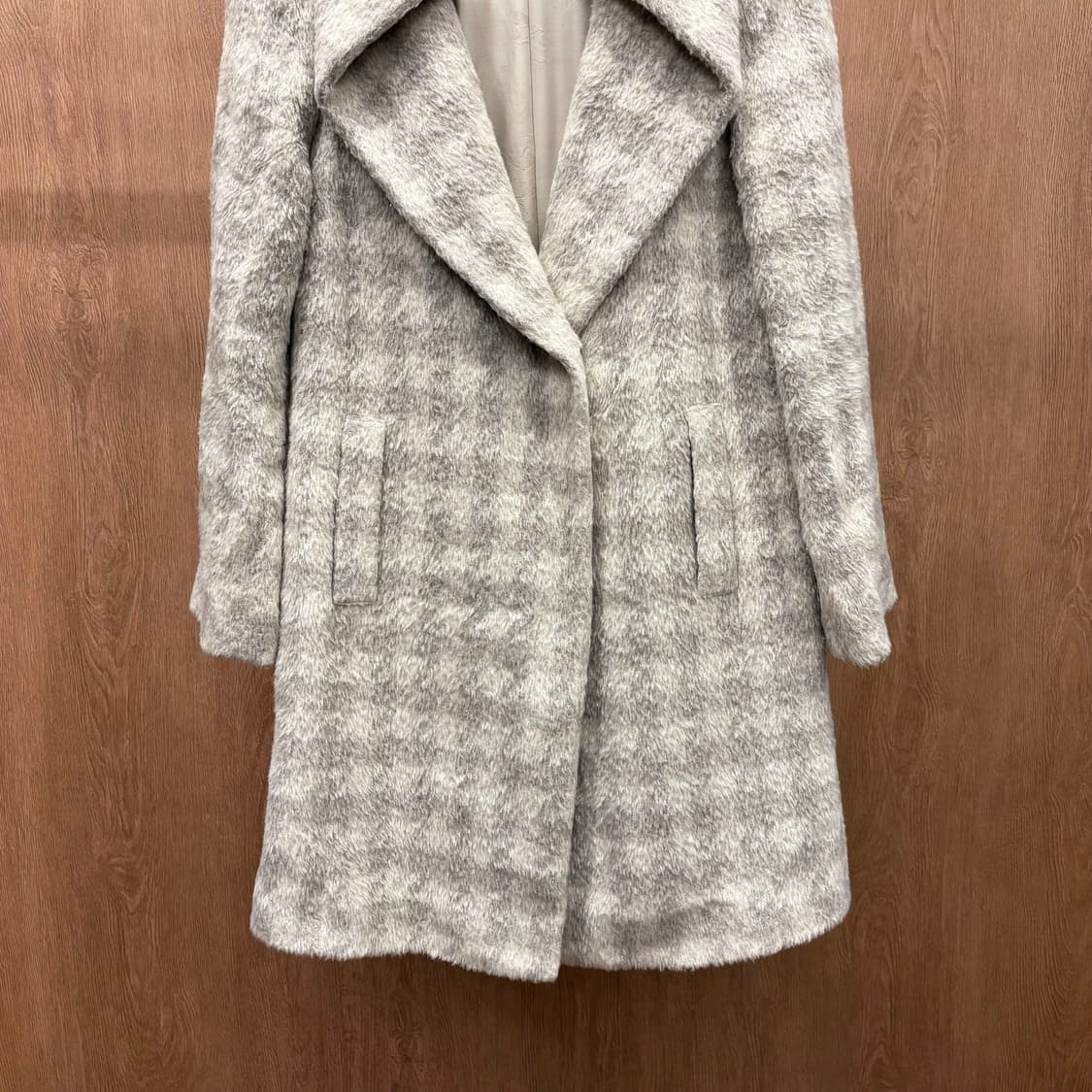 마인 울 블렌드 롱 코트 그레이 체크 패턴 슬릿 포켓 디테일 아이보리 상품이미지5