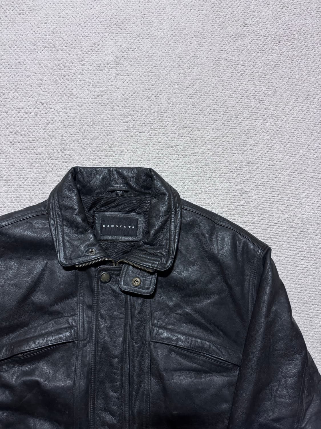 바라쿠타 소가죽 레더 코트 블랙 L~XL 상품이미지4