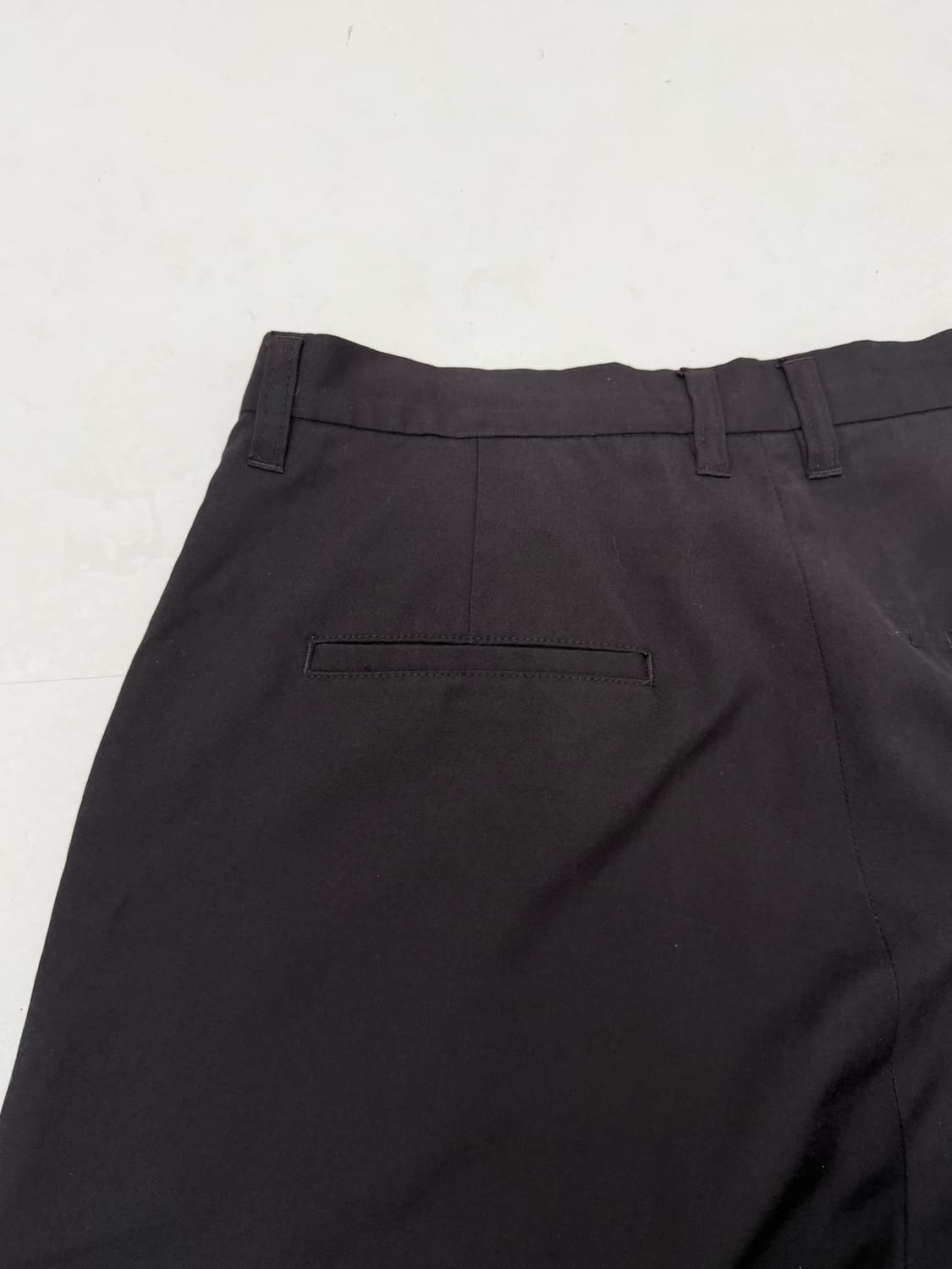 블랙 와이드 핀턱 슬랙스  상품이미지8