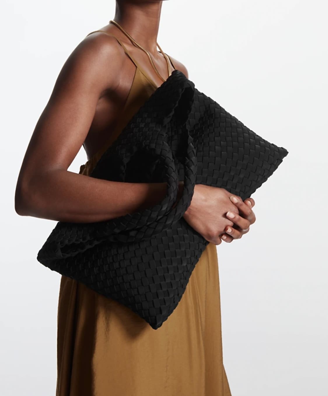 코스 브레이드 위빙 토트백 상품이미지1