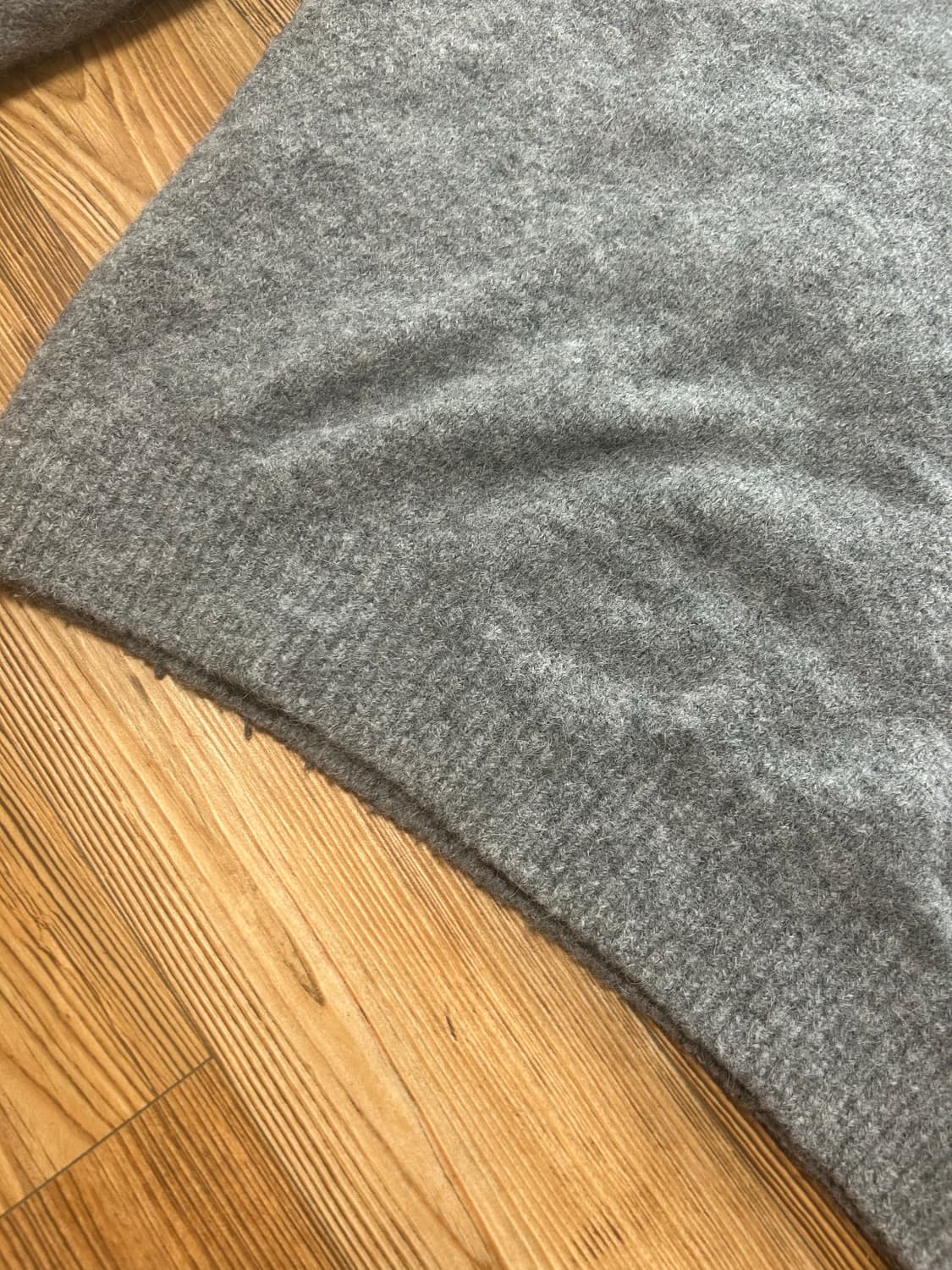 수아레 콜라보 알파카 라운드 니트 L 상품이미지7