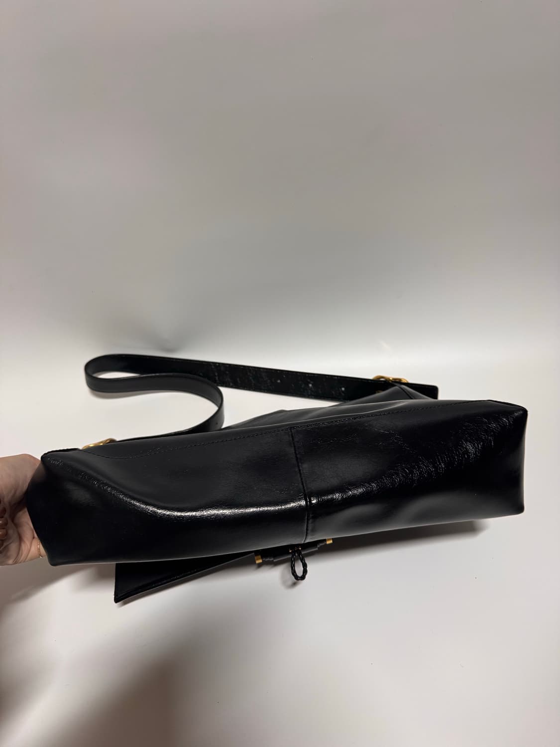 루에브르 삭 드 자뎅 블랙 라지 숄더백 상품이미지8