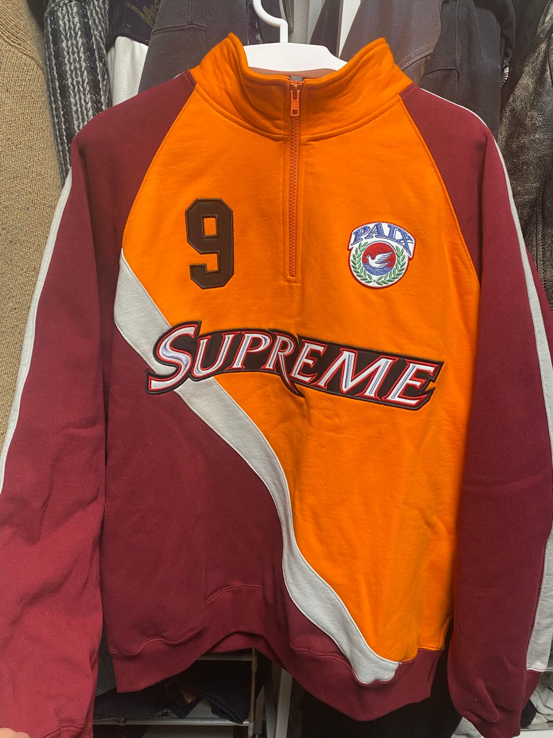 슈프림 이큅 하프집업 스웻셔츠 상품이미지1