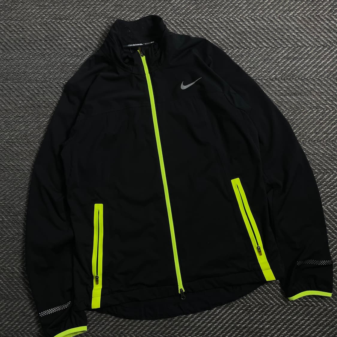 나이키 스카치로고 러닝 트랙 형광 집업 자켓y 4175 상품이미지1