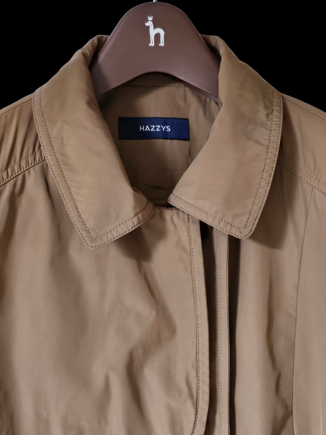 헤지스 브라운 폴리 100 싱글 여성 하프코트 55 / 상태좋음 상품이미지2