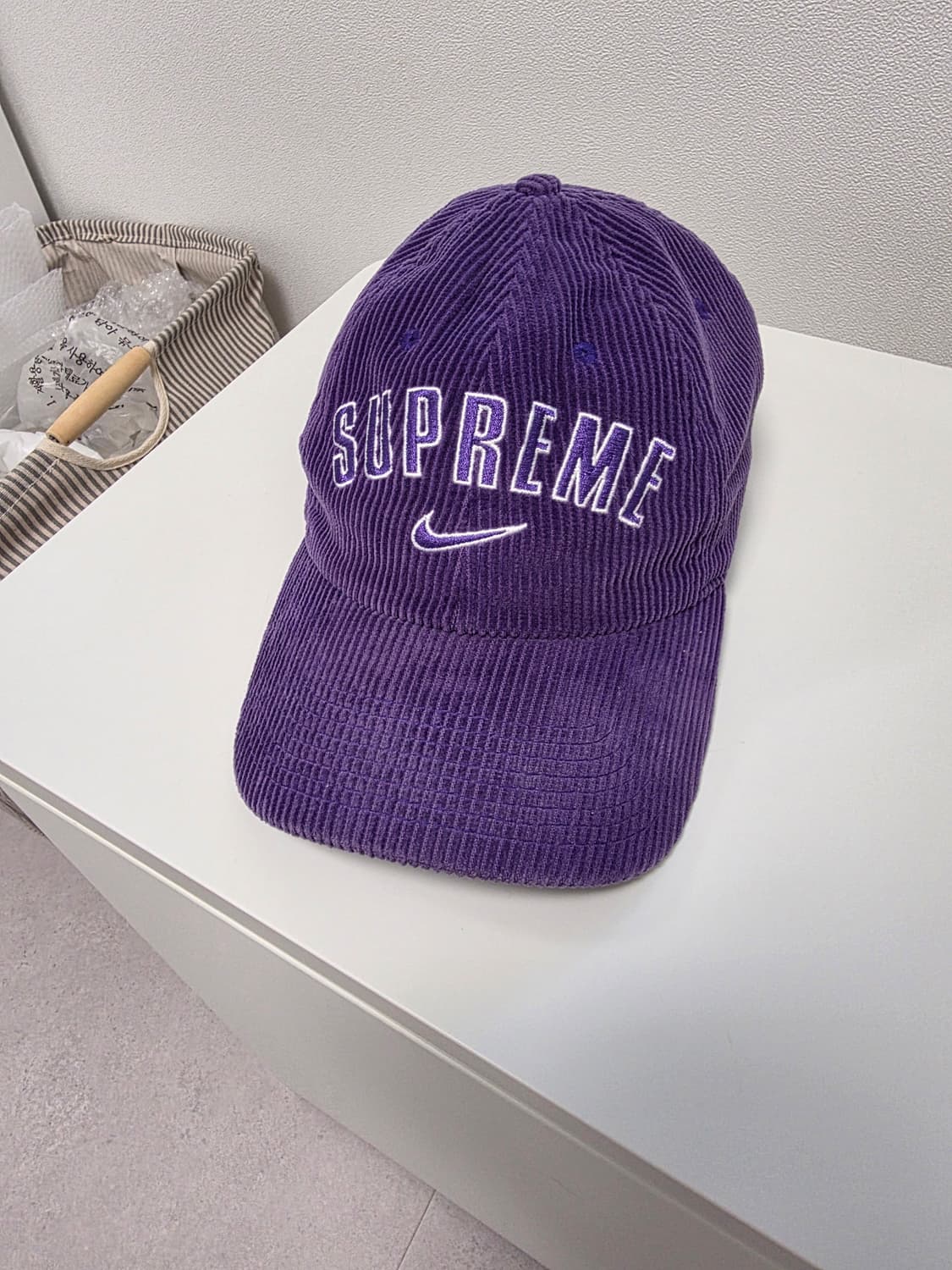 슈프림 x 나이키 아크 코듀로이 6-패널 캡 퍼플 - 22SS 상품이미지1