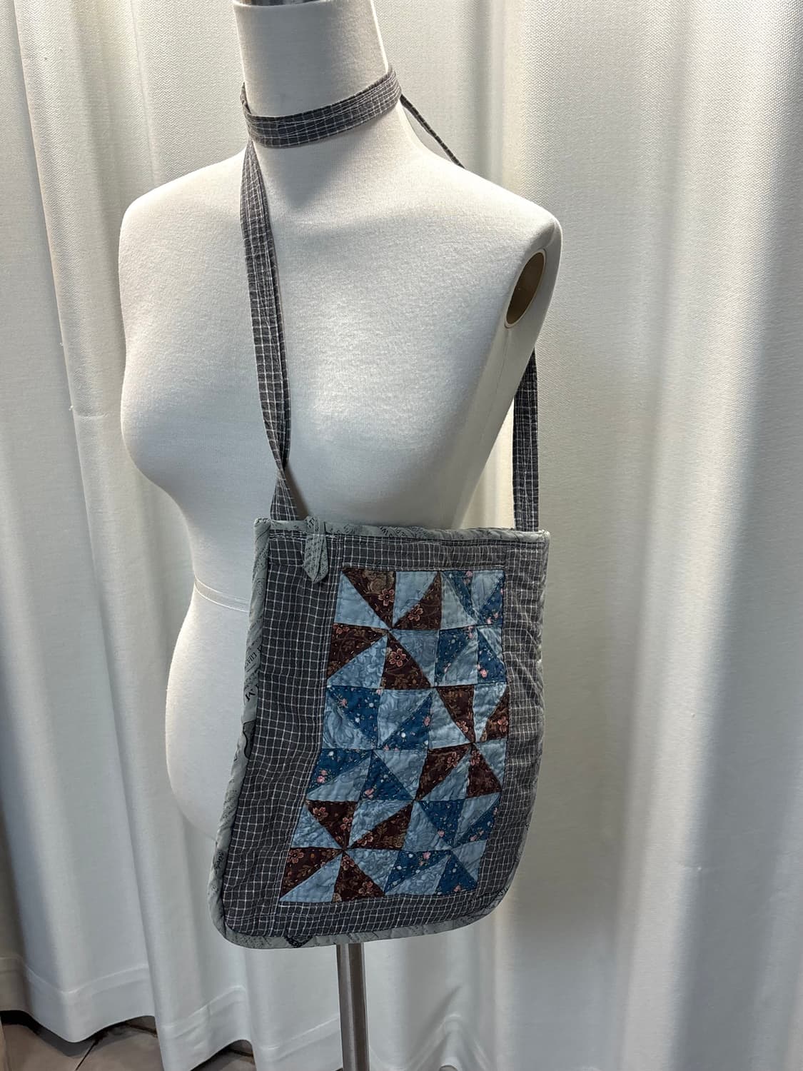 모리걸 퀄팅 패치 가방 상품이미지3