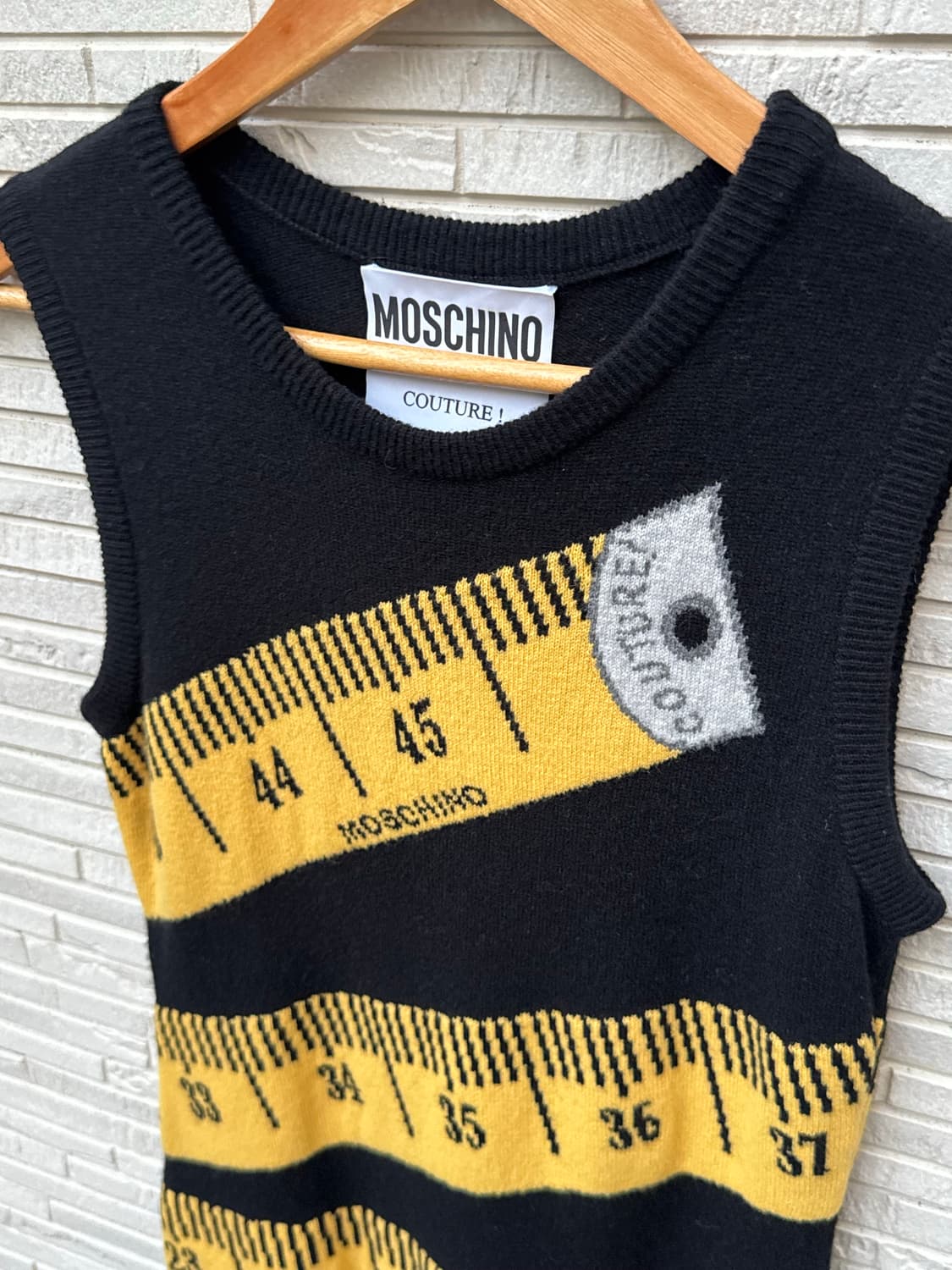 모스키노 테이프 그래픽 니트 원피스 상품이미지3