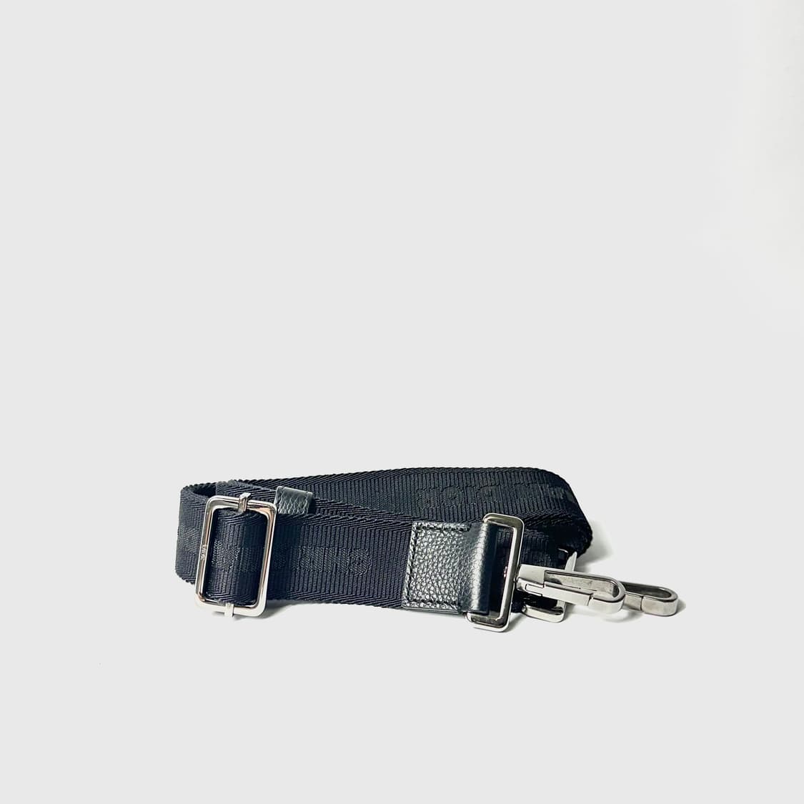 [S급/24ss] 디올 오블리크 사파리 블랙 메신저백 신형 리뉴얼버전 상품이미지10