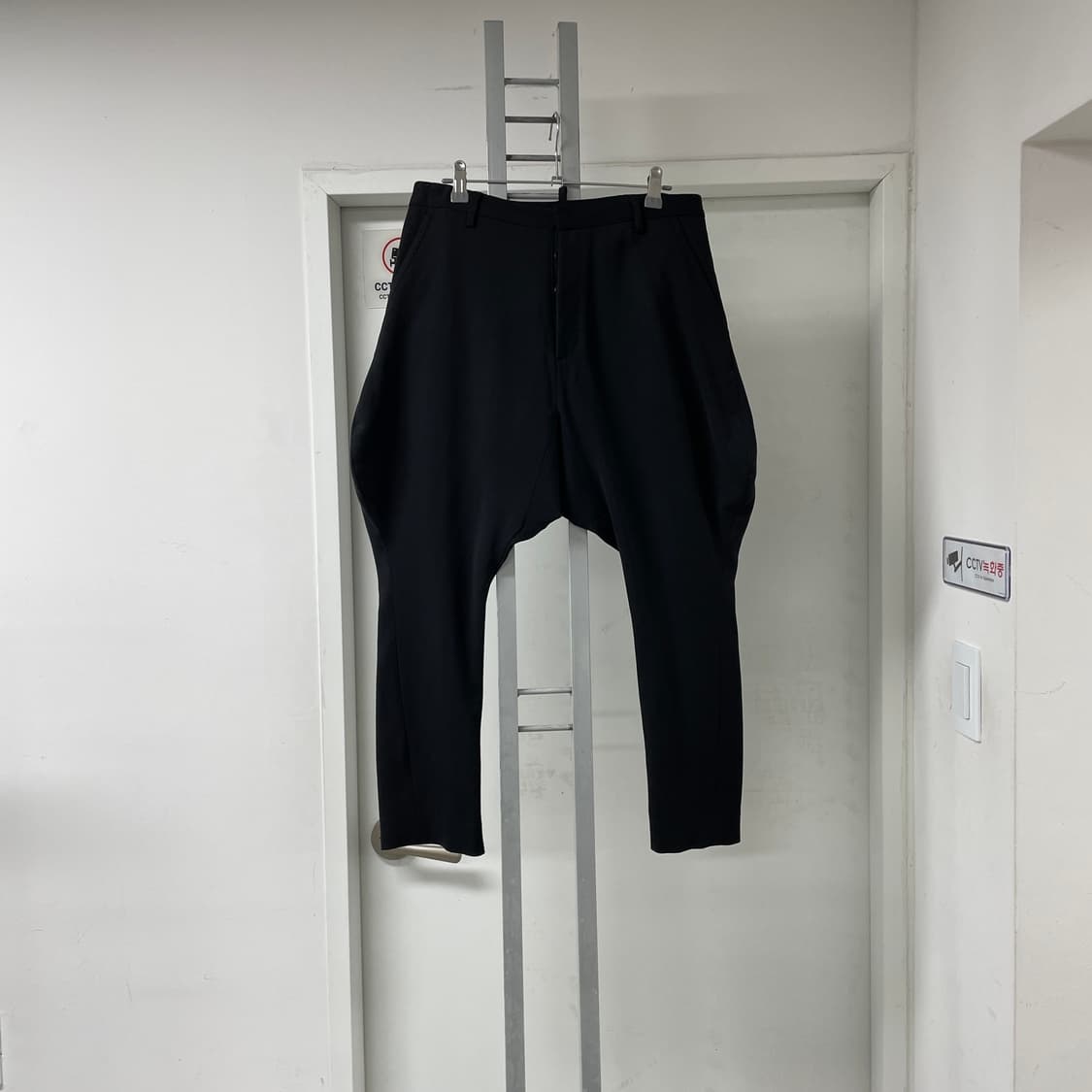 디스퀘어드2 승마 팬츠 블랙 40(W) 상품이미지1