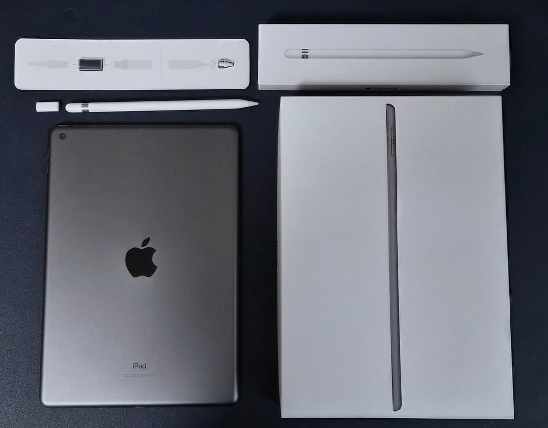아이패드 8세대 + 애플펜슬 1세대 + 펜촉 + 케이스 + 박스 상품이미지1