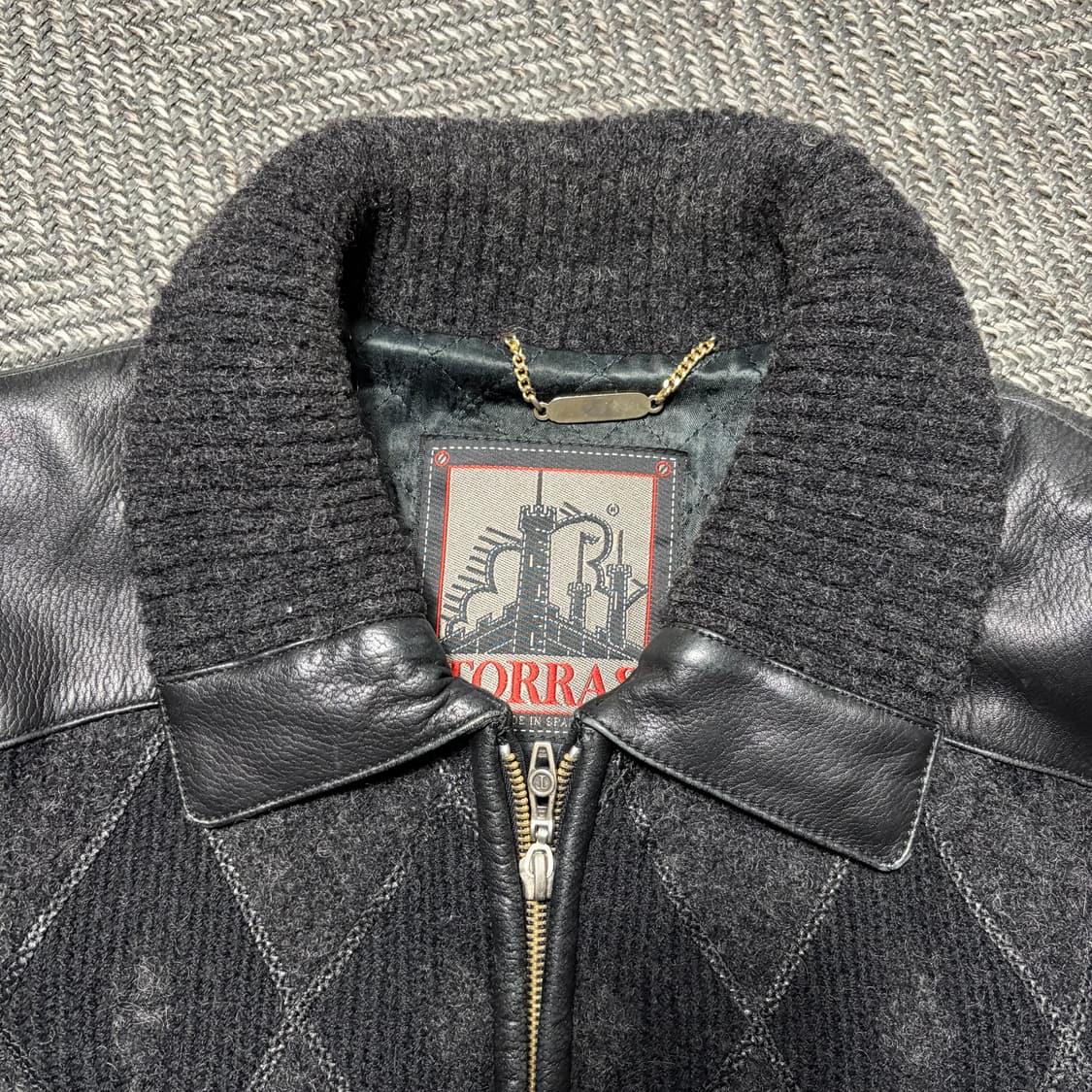 토라스 램스킨 니트 레이어드 다이아몬드 스웨이드 양가죽자켓 상품이미지4