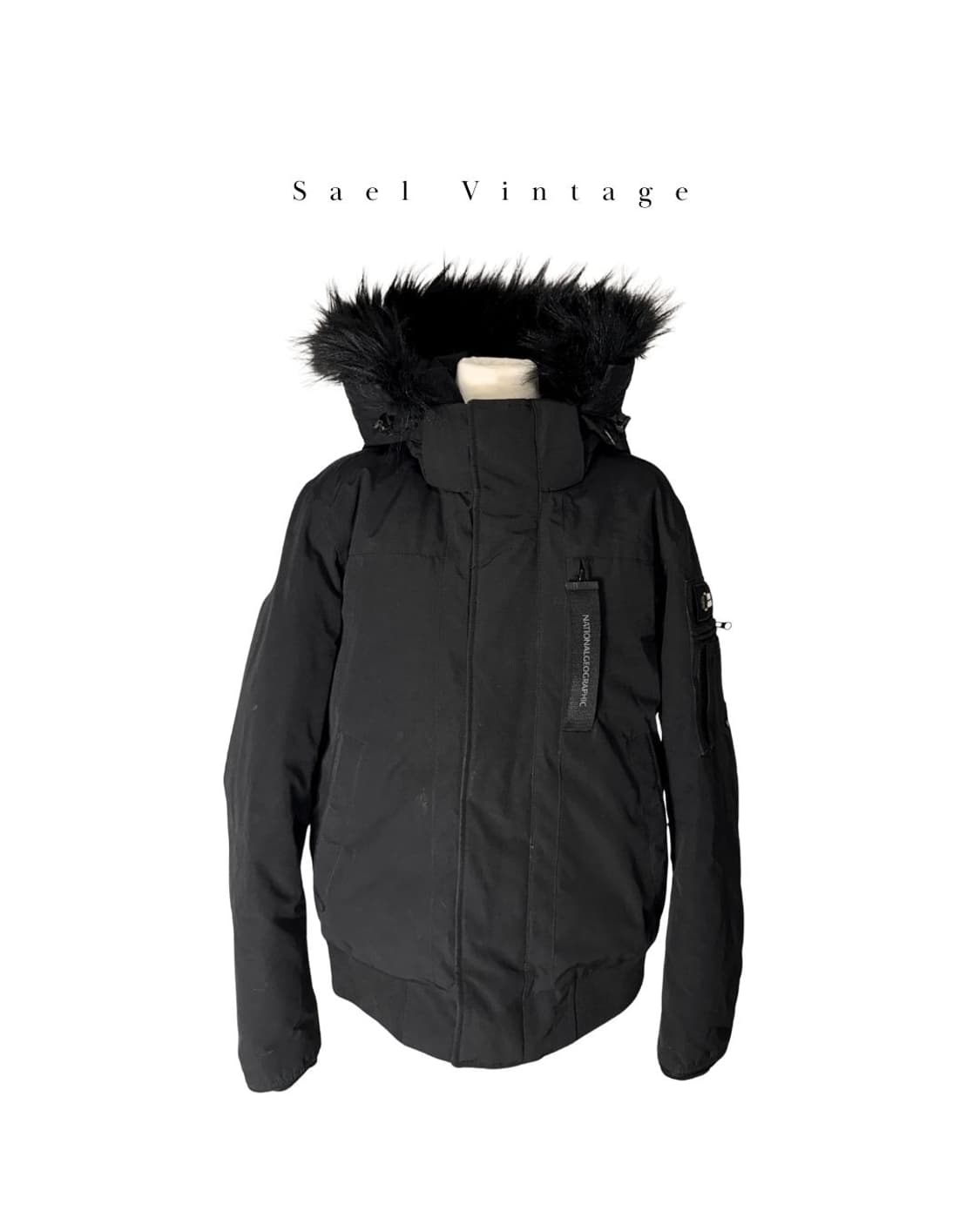 내셔널지오그래픽 타루가 숏 패딩 M 올블랙 상품이미지3