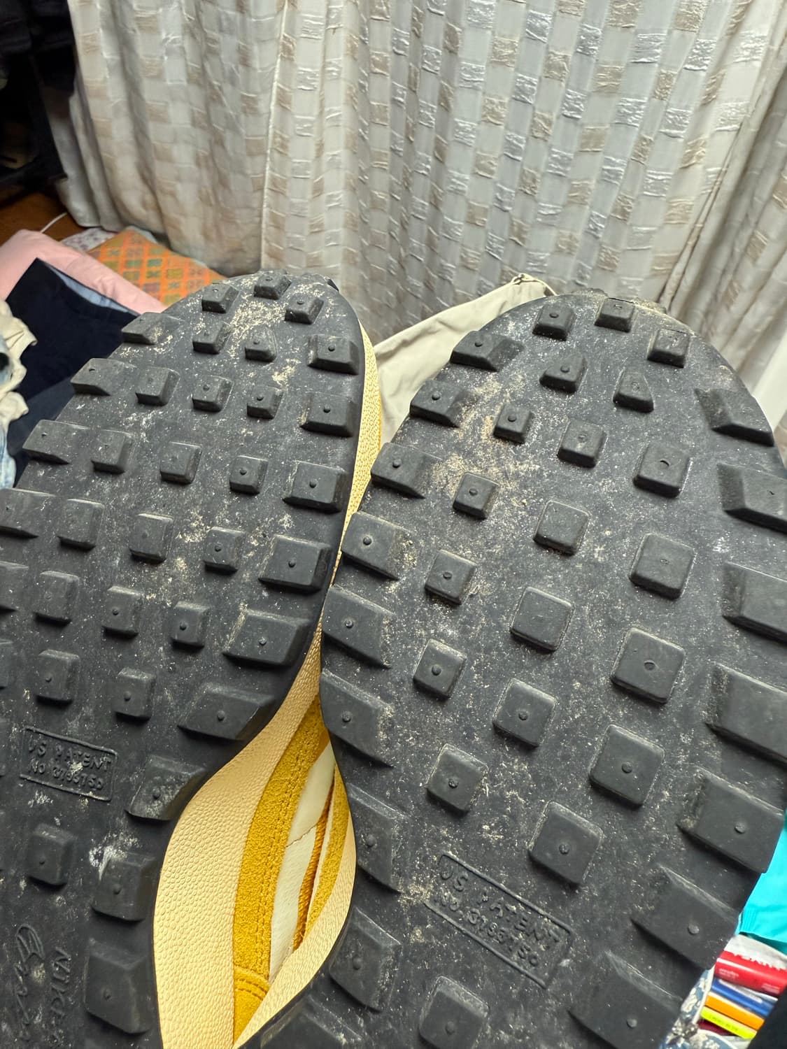 [사용감 적음] 나이키 제너럴 퍼포스 슈 270 옐로우 상품이미지5