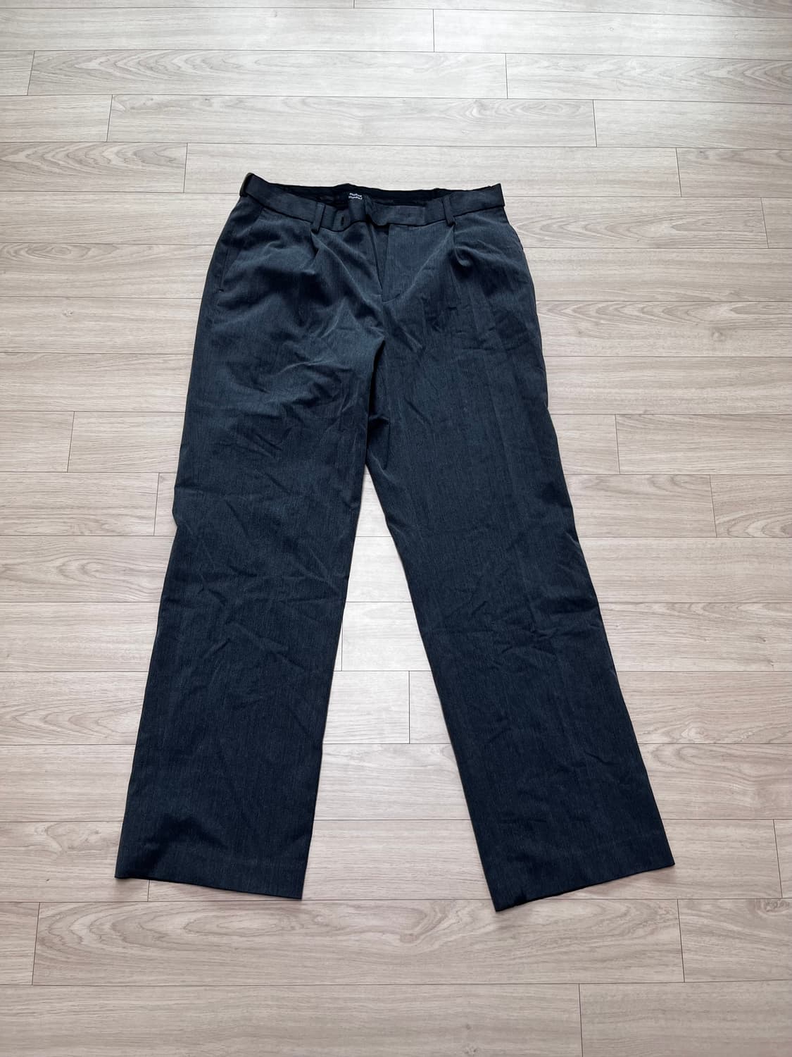 무신사 스탠다드 와이드 히든 밴딩 슬랙스 [미디엄 그레이] 상품이미지1