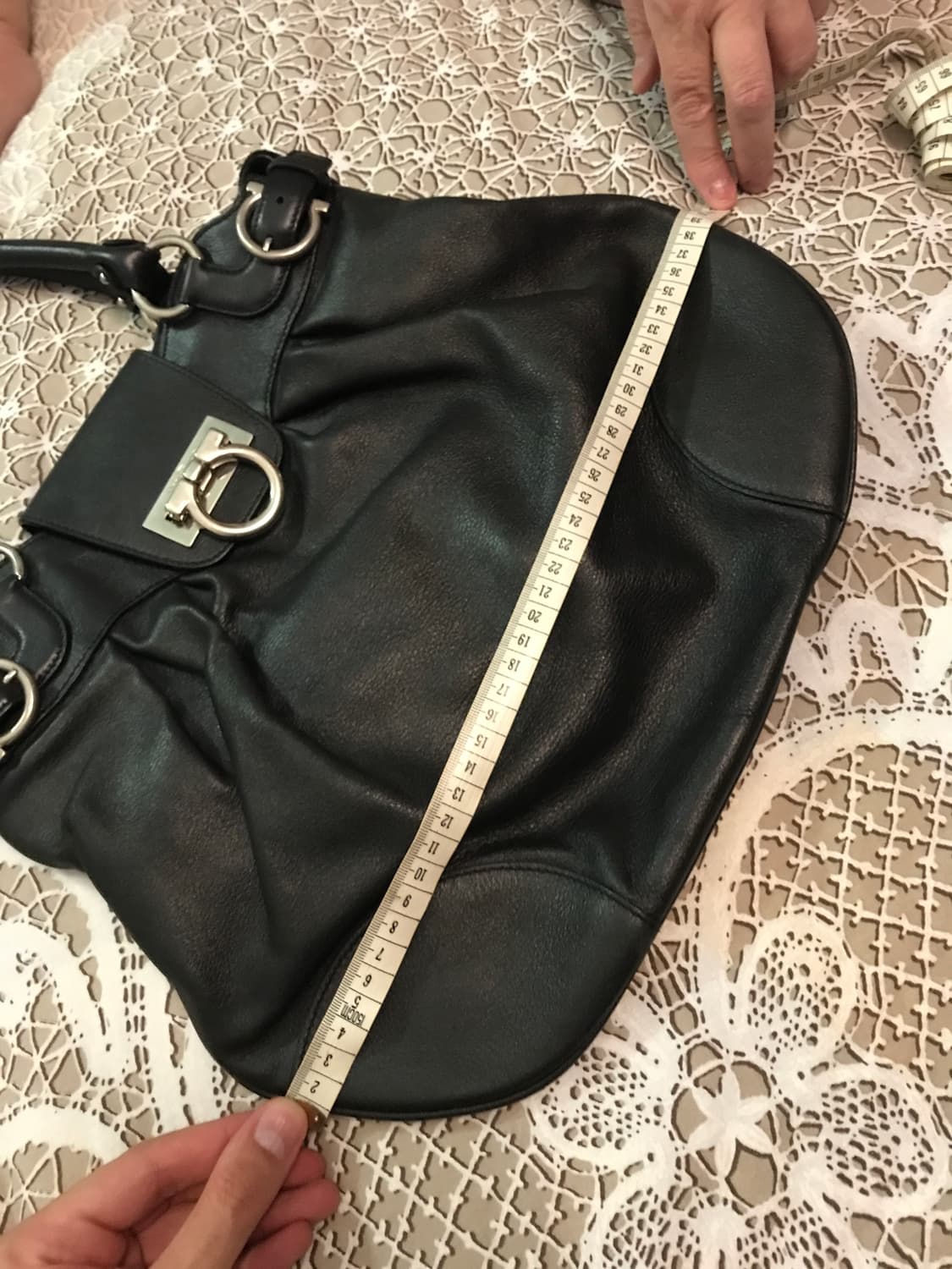 페라가모 백 Ferragamo 블랙 상품이미지7