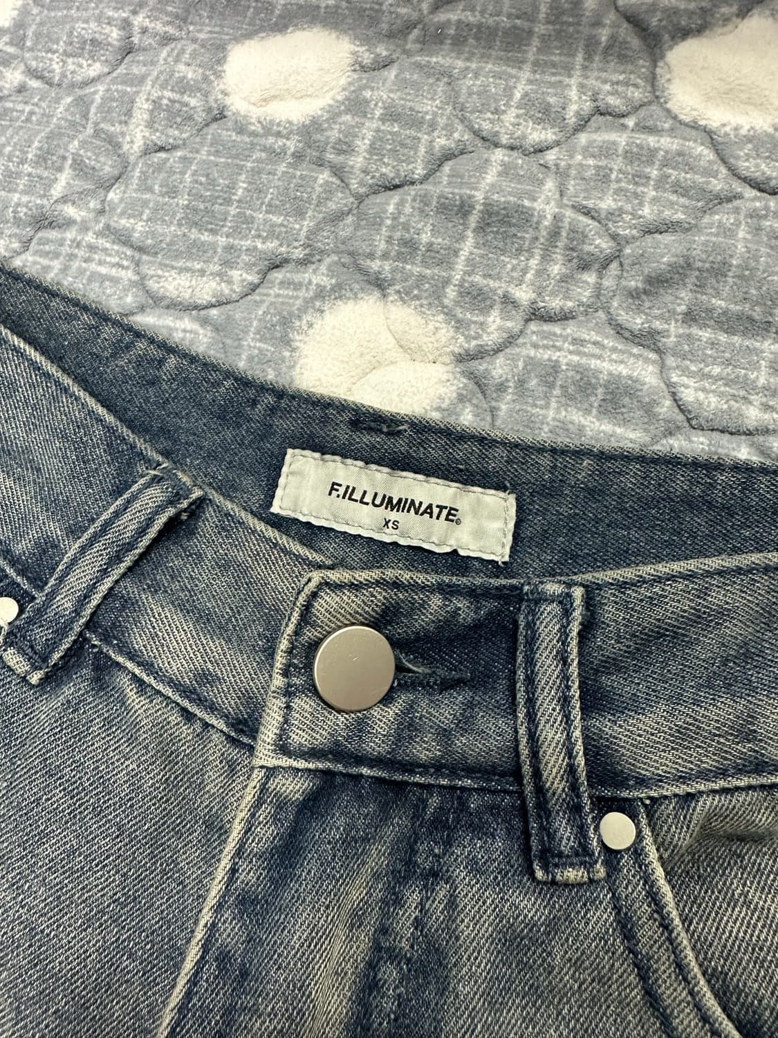 필루미네이트 데님  상품이미지4
