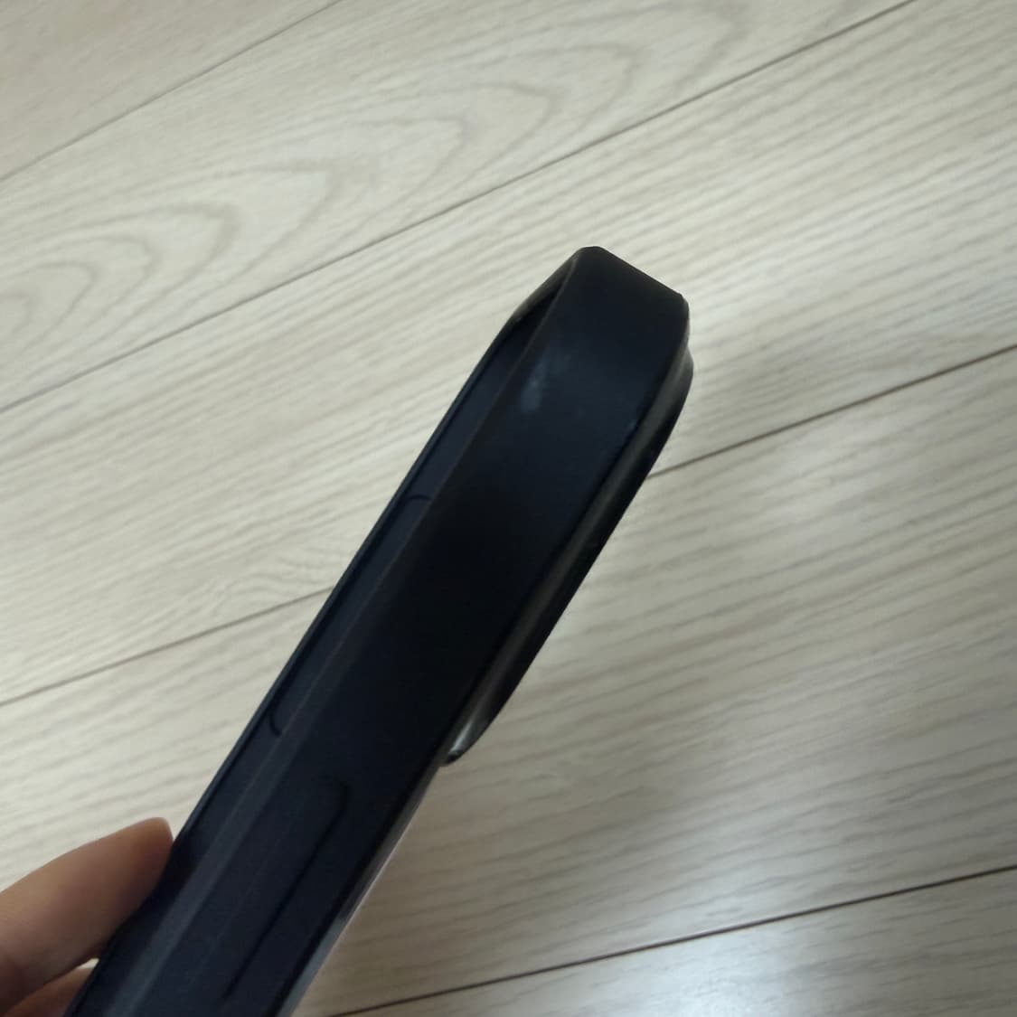 히피룸 아이폰 16 pro 케이스 상품이미지4