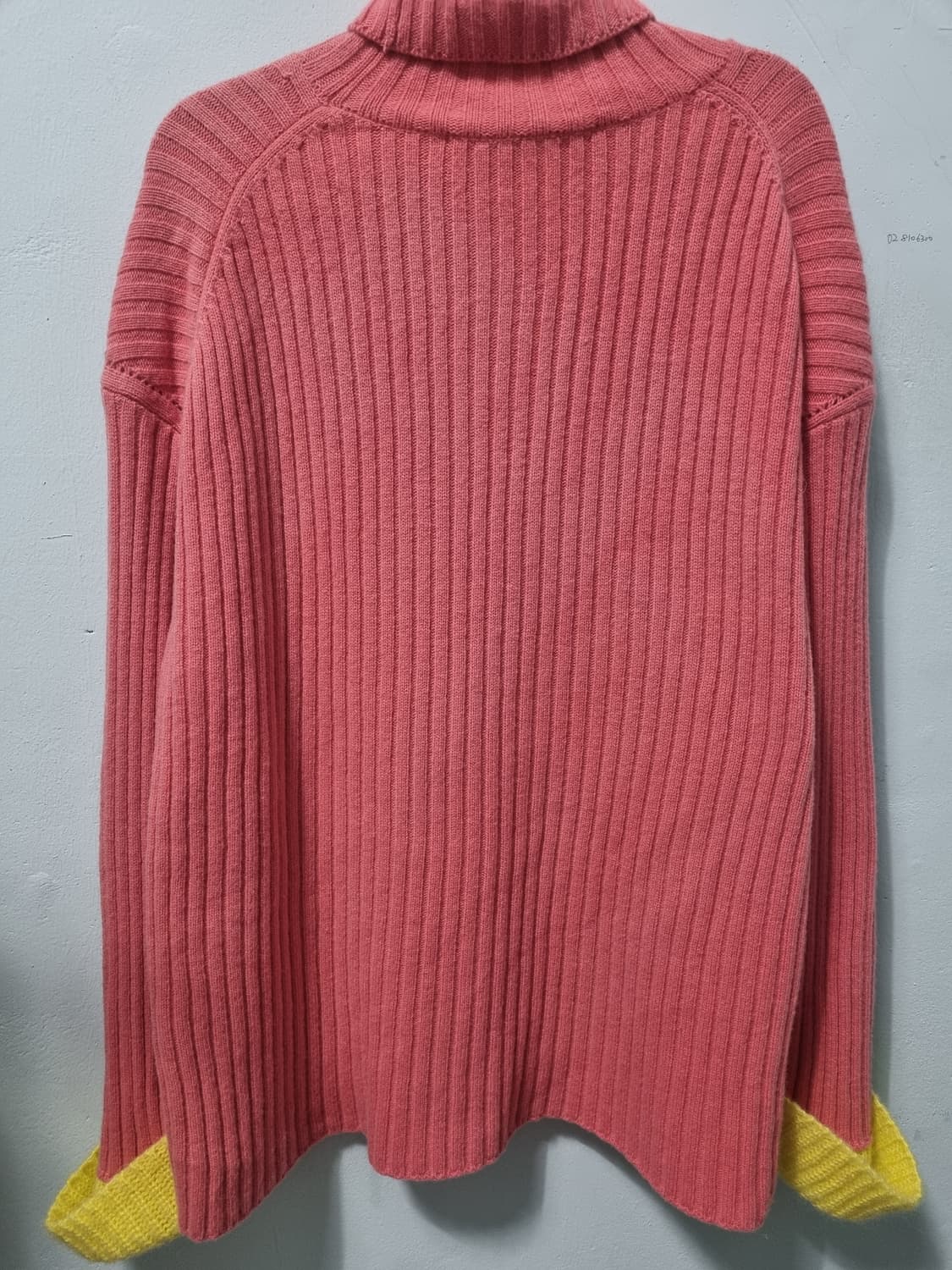 럭키슈에뜨 니트 폴라 티 상품이미지2