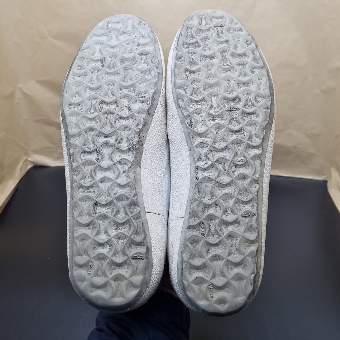 골든구스 슈퍼스타 스니커즈42 270 상품이미지3