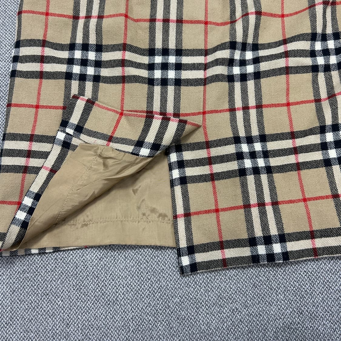 버버리 노바체크 울 스커트(M) 상품이미지6