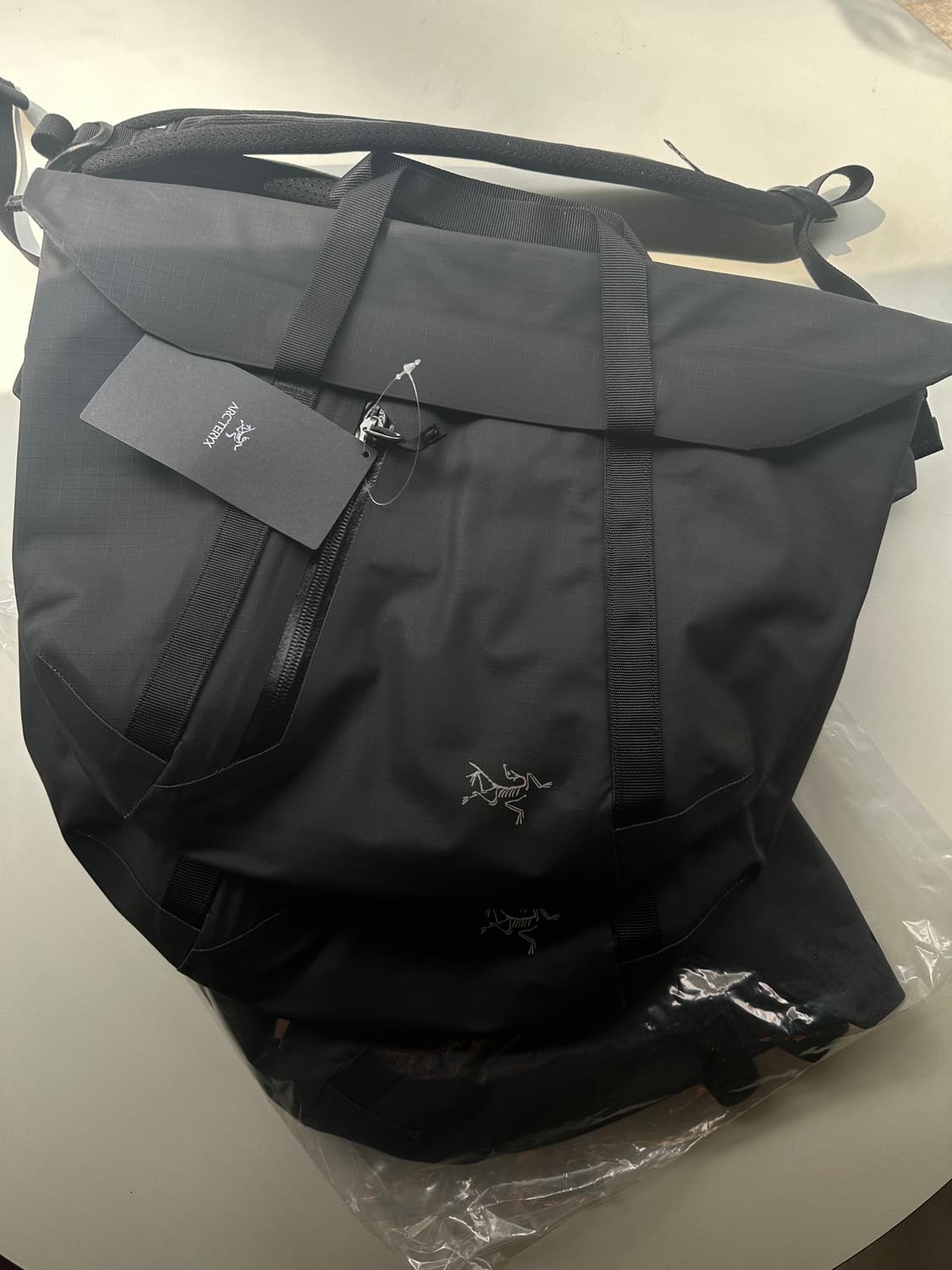 아크테릭스 그렌빌 10 크로스 블랙 (새상품)  상품이미지6