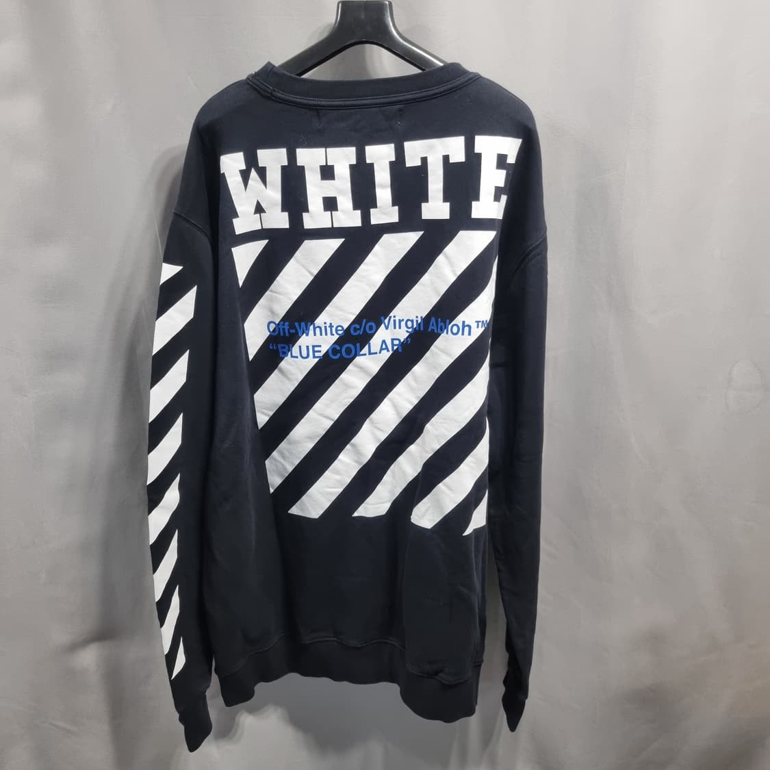 OFF-WHITE 오프화이트 블랙 스트라이프 맨투맨 상품이미지1