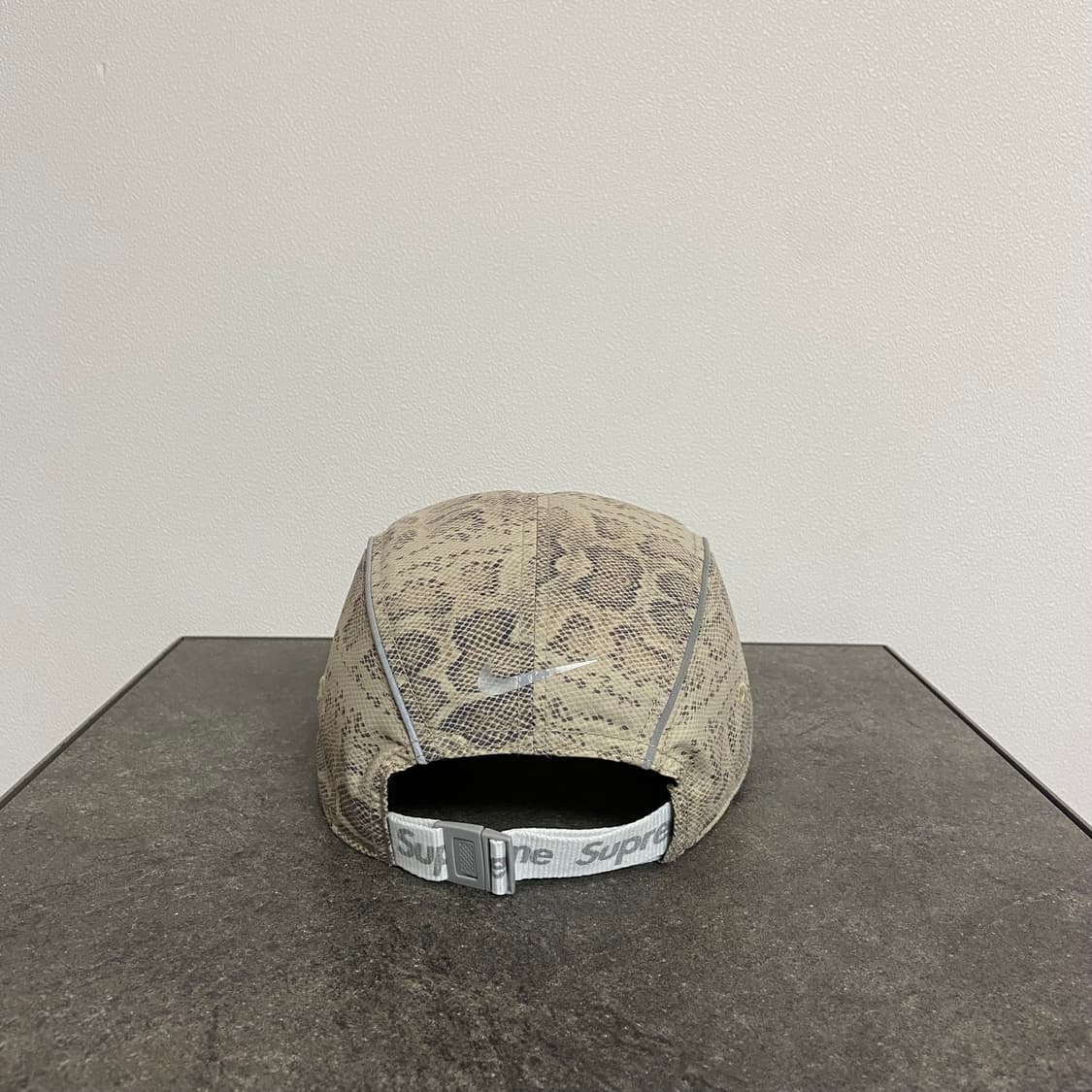 (OS) 슈프림 나이키 에어맥스 캠프캡 모자 스네이크 스킨 상품이미지4